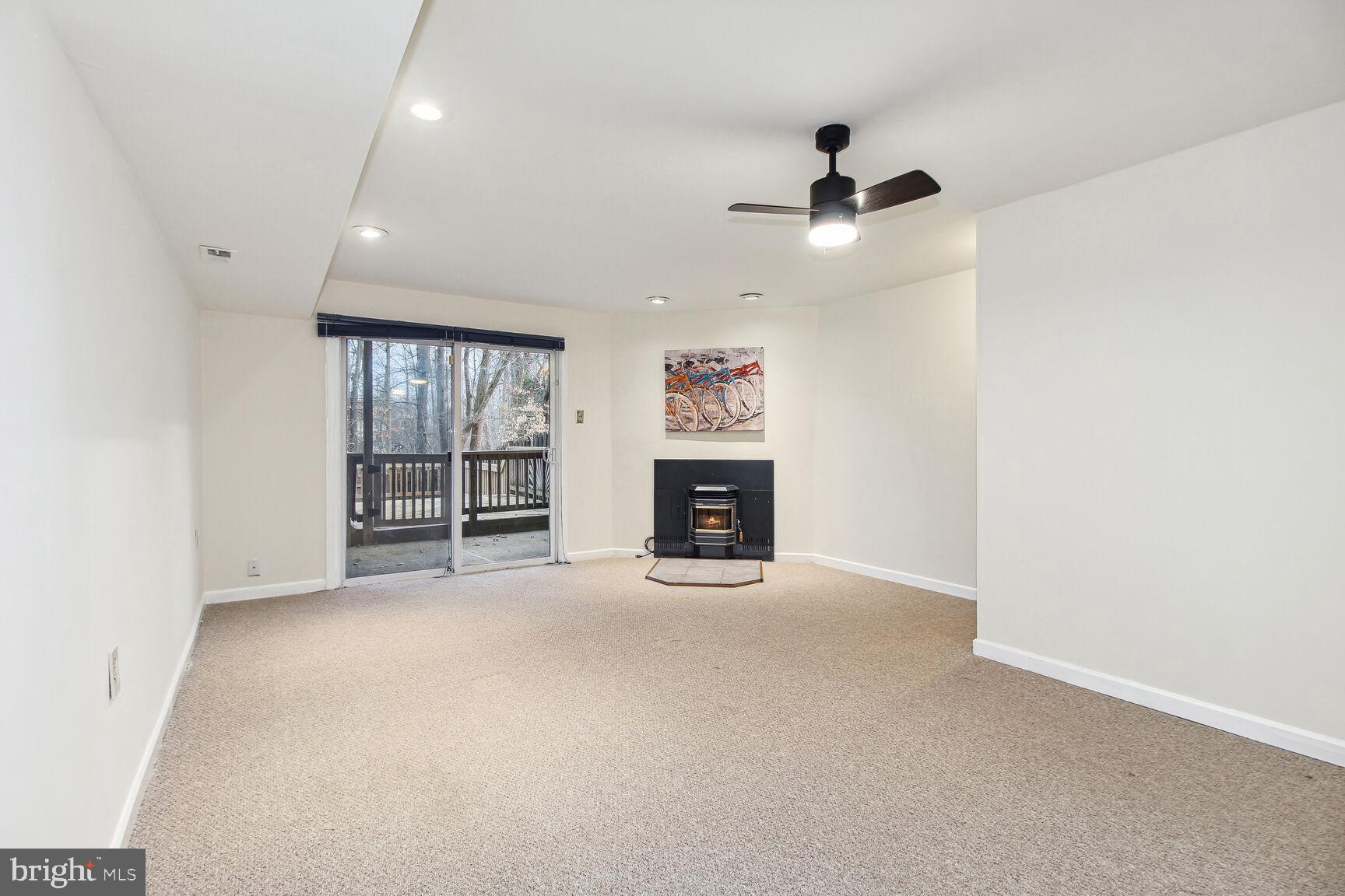 ASPENWOOD - Residential