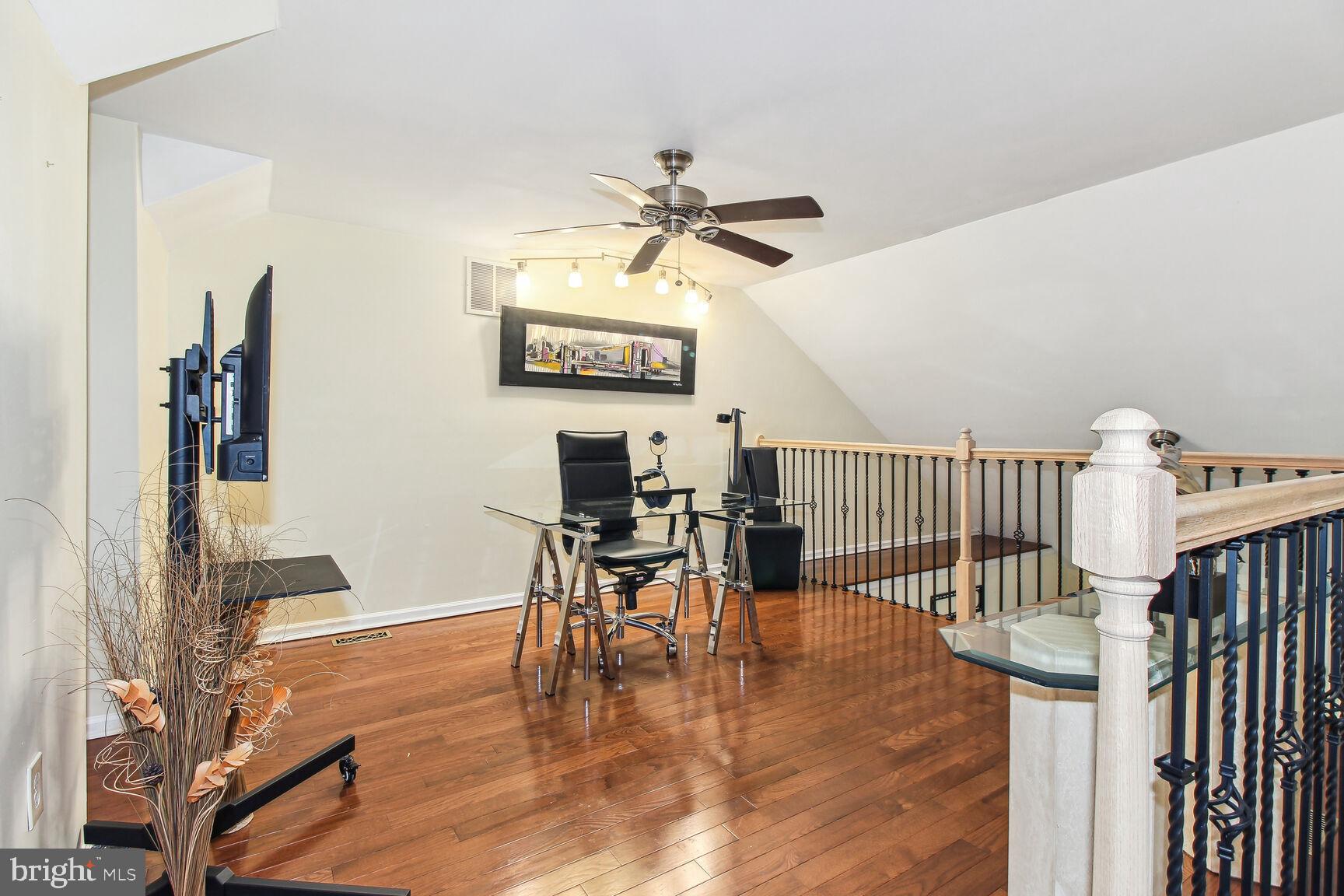 ASPENWOOD - Residential