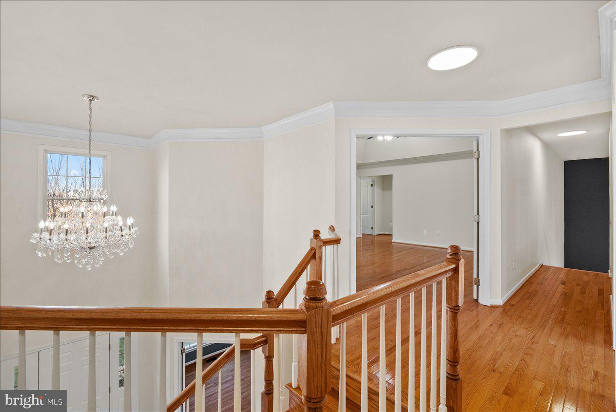 SOUTH RIDING - Residential