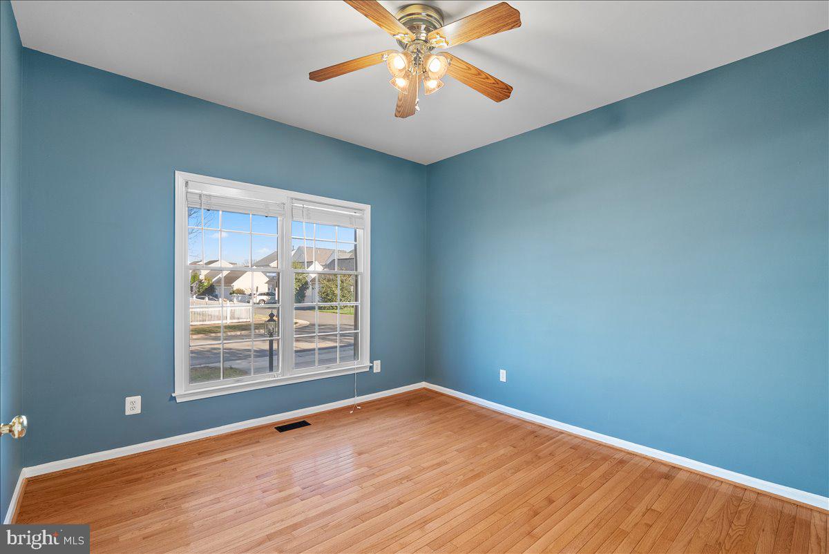 SOUTH RIDING - Residential