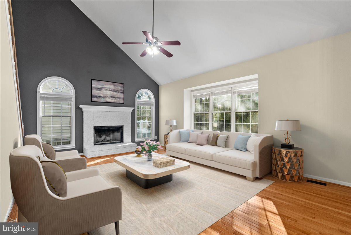 SOUTH RIDING - Residential