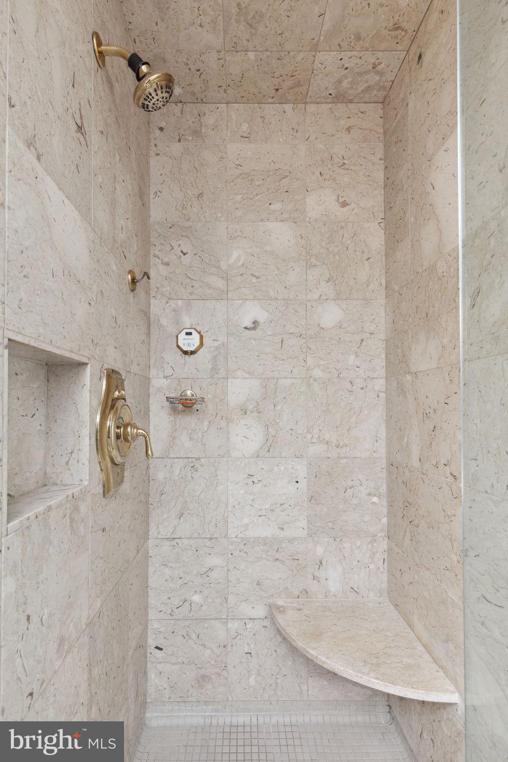 RITTENHOUSE SQUARE - Residential Lease