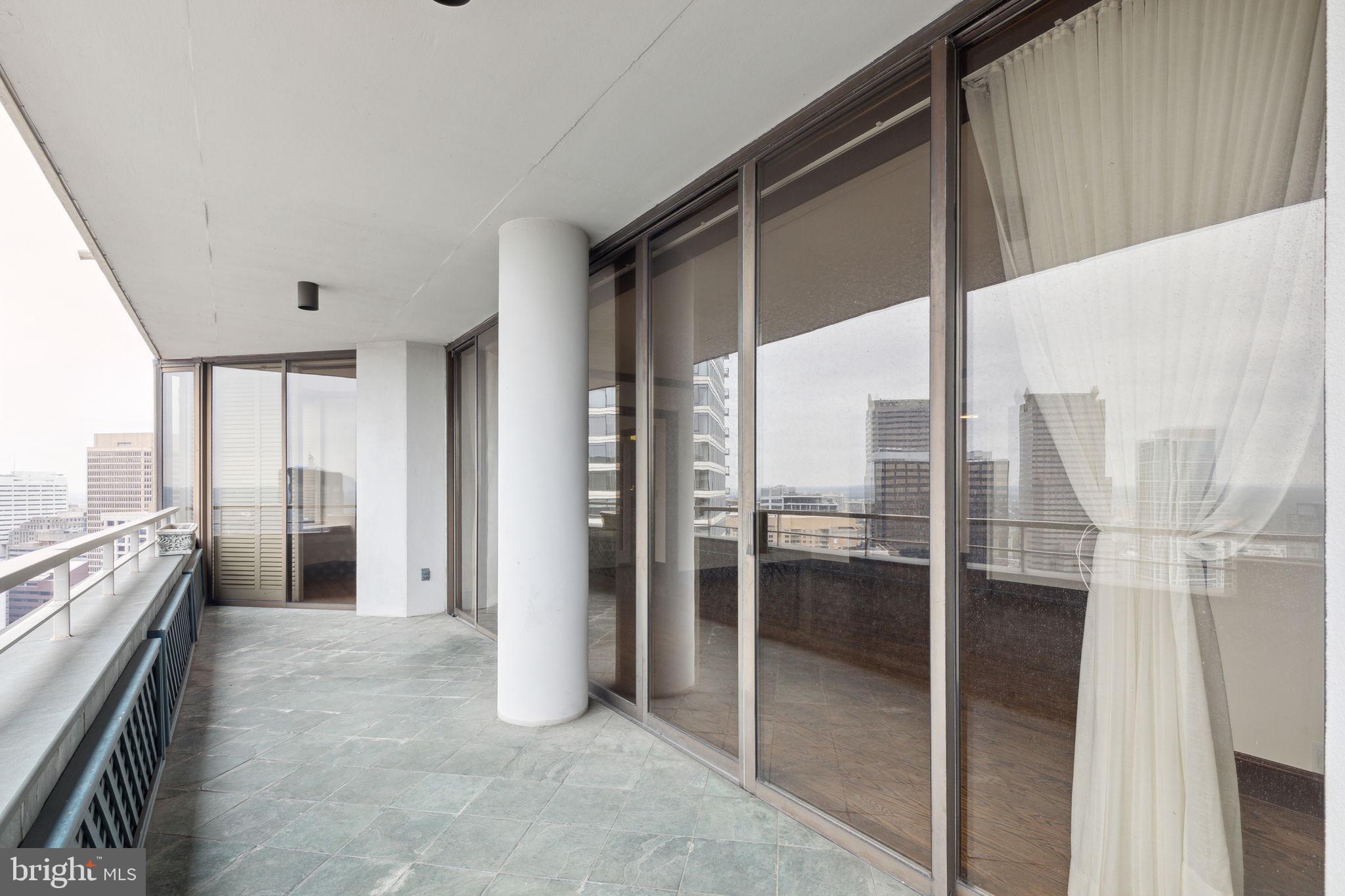 RITTENHOUSE SQUARE - Residential Lease