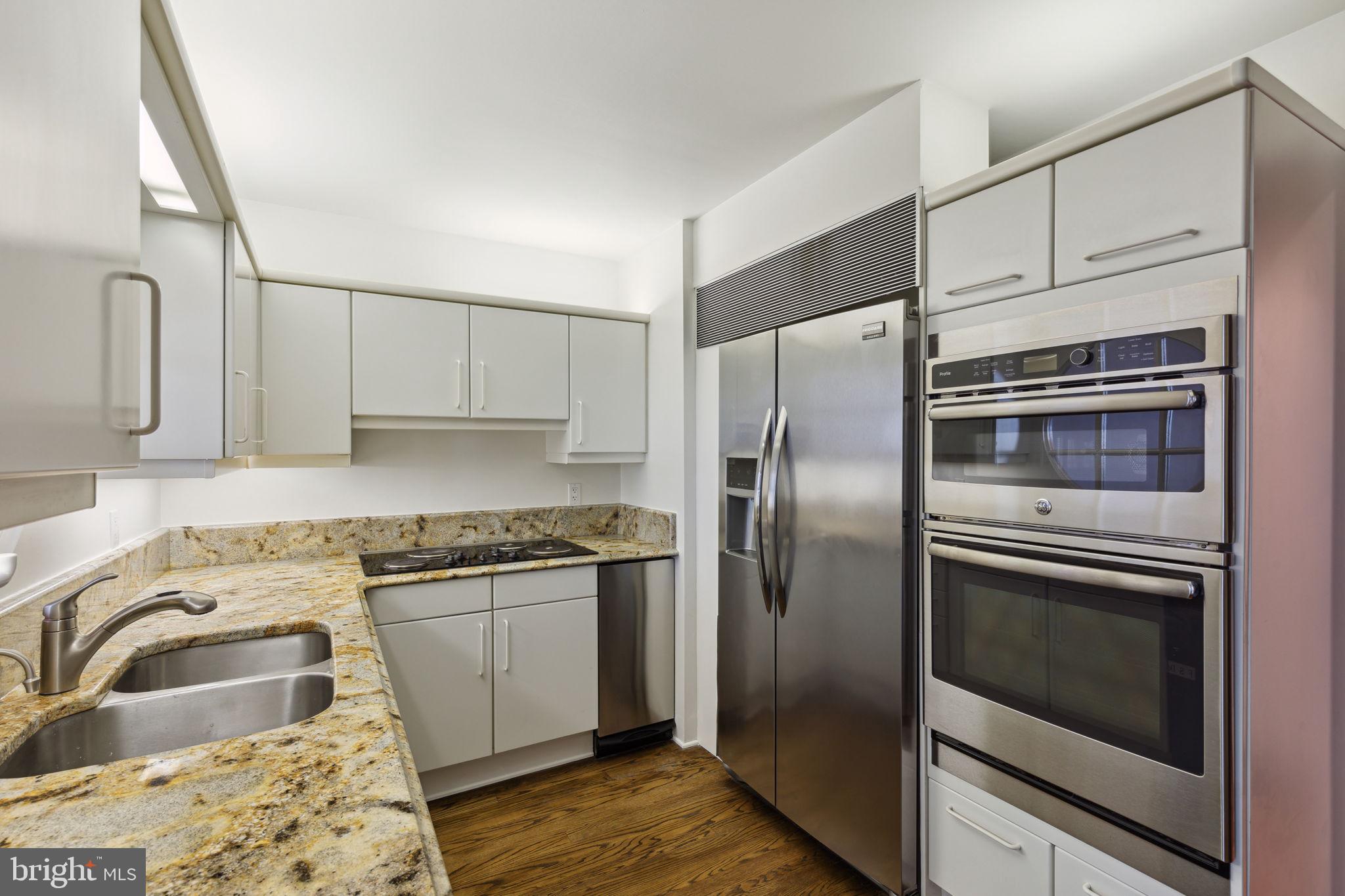 RITTENHOUSE SQUARE - Residential Lease