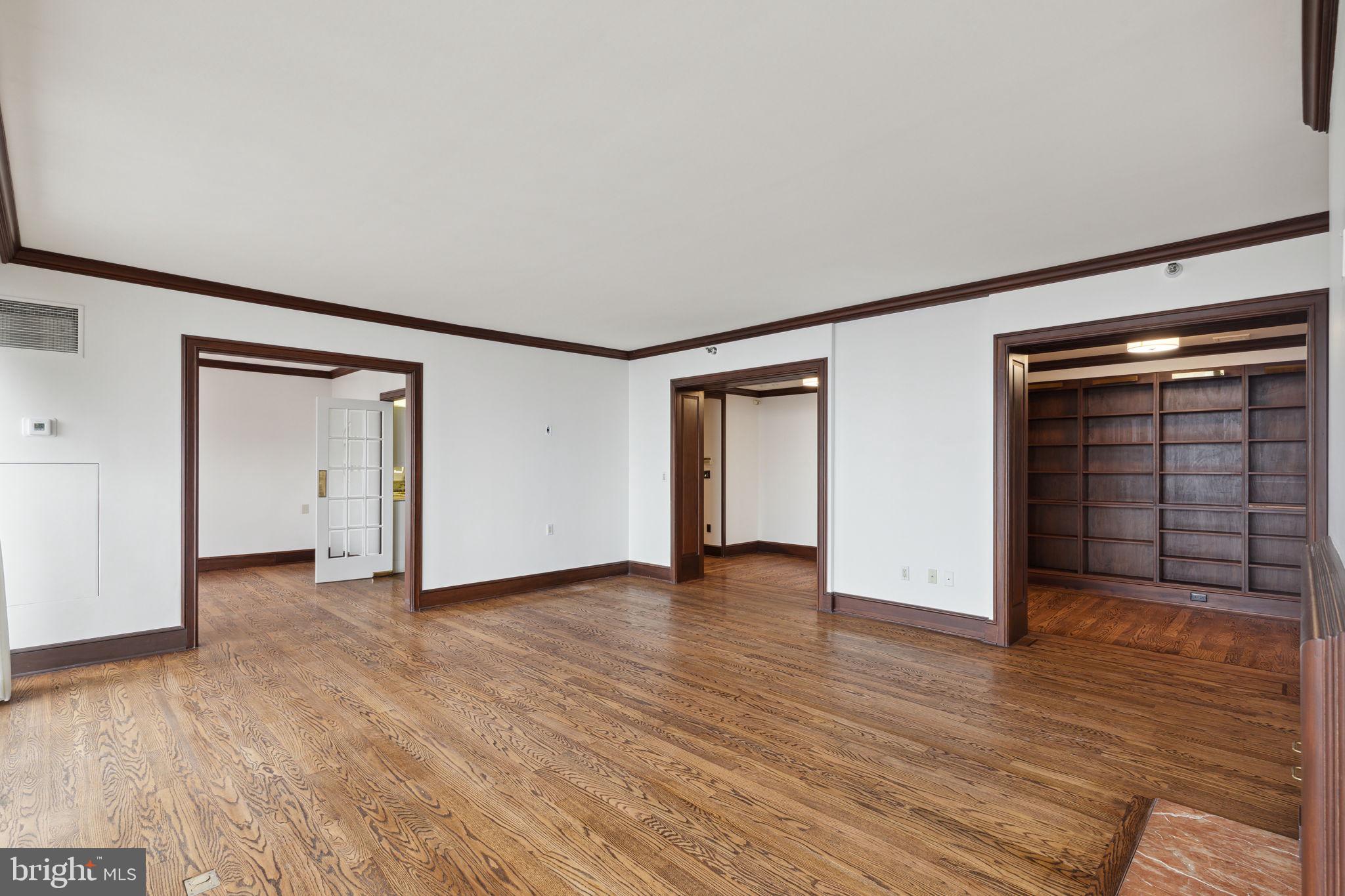 RITTENHOUSE SQUARE - Residential Lease
