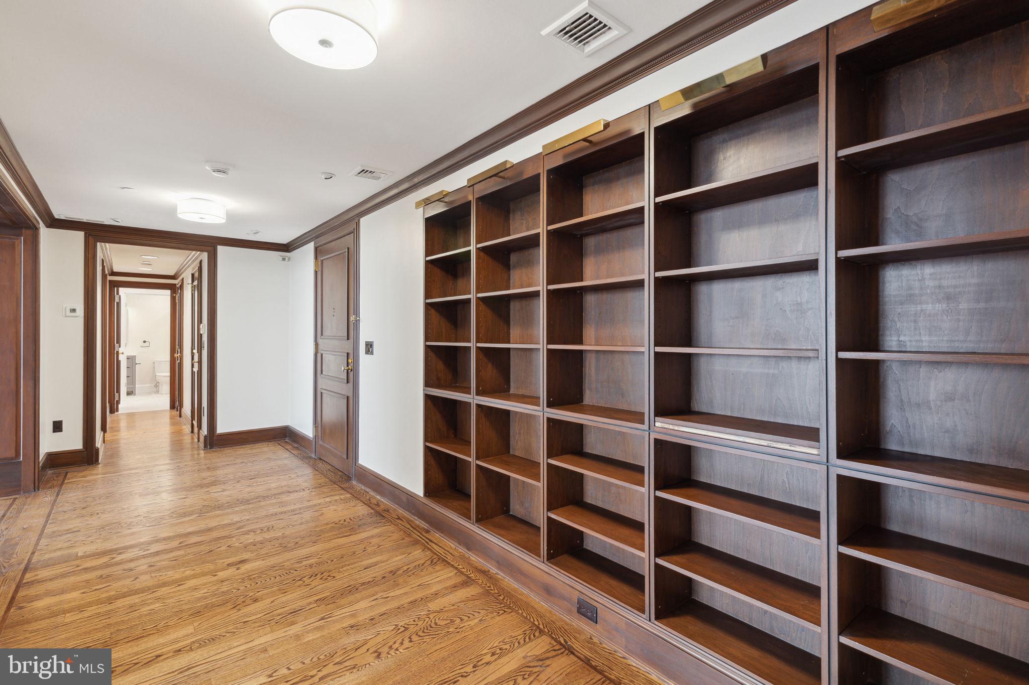 RITTENHOUSE SQUARE - Residential Lease