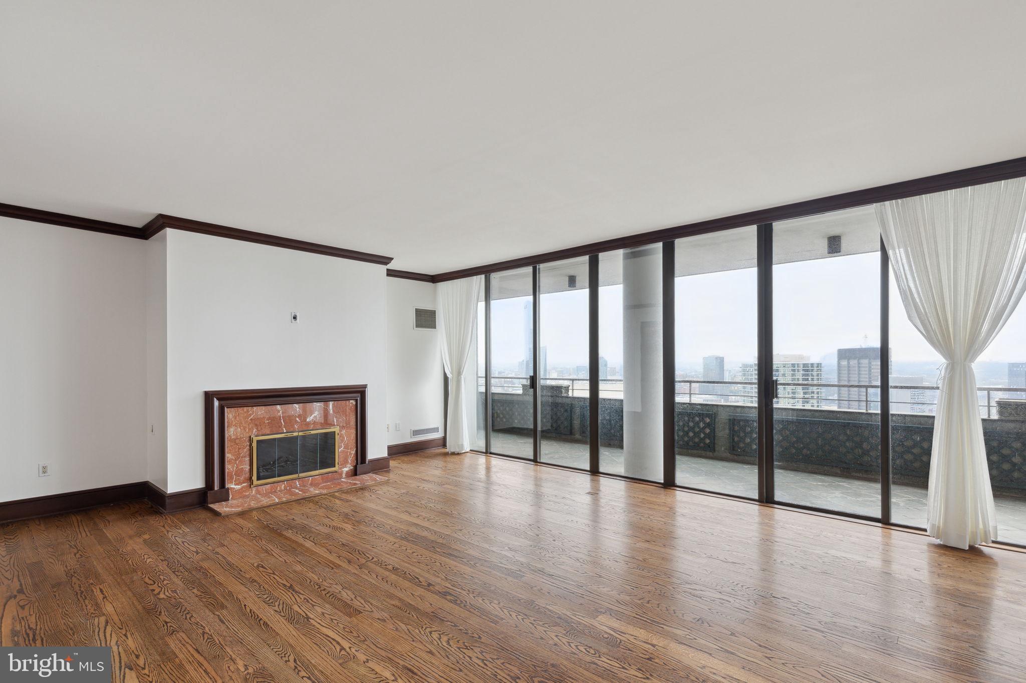 RITTENHOUSE SQUARE - Residential Lease