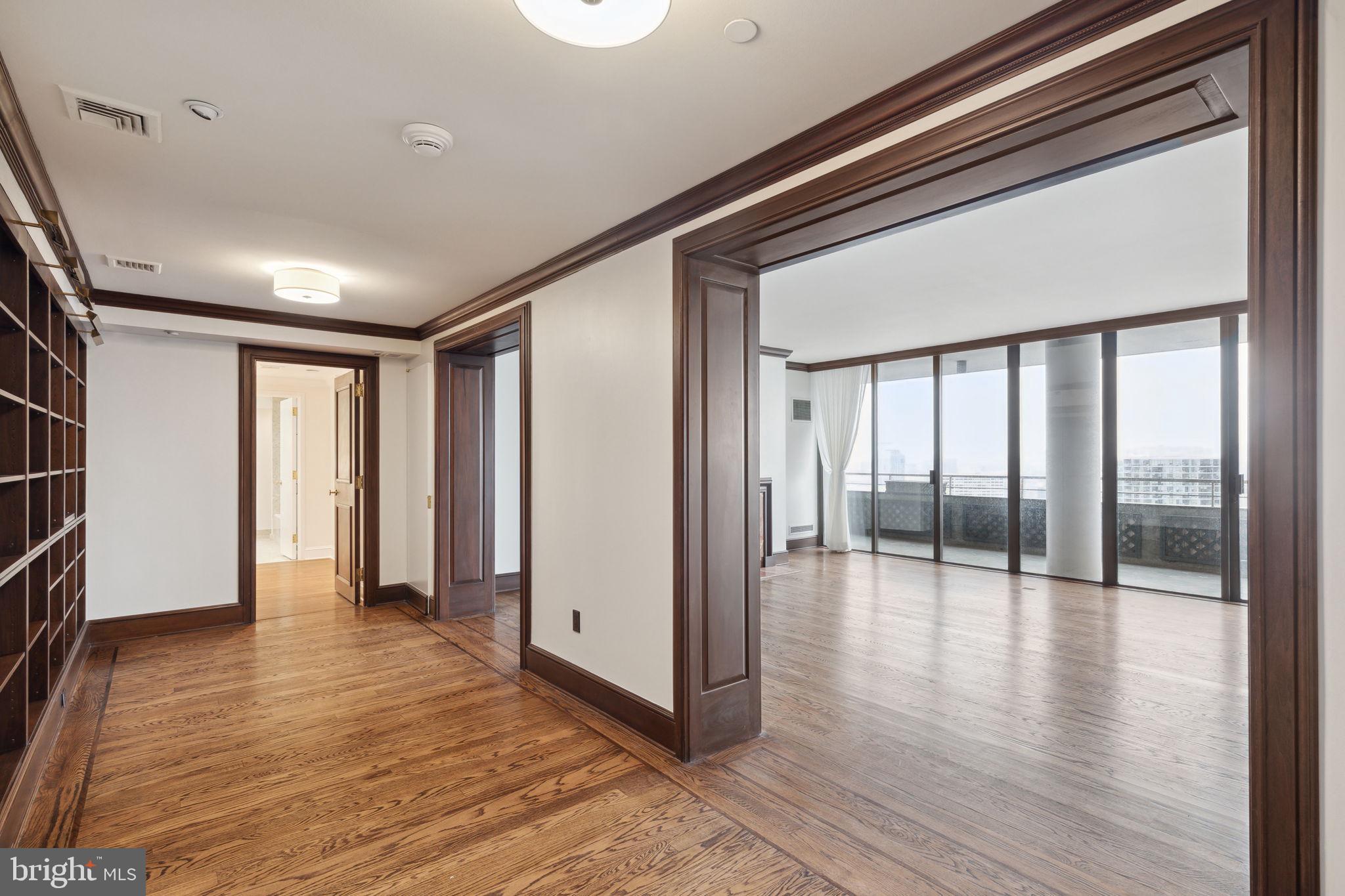 RITTENHOUSE SQUARE - Residential Lease