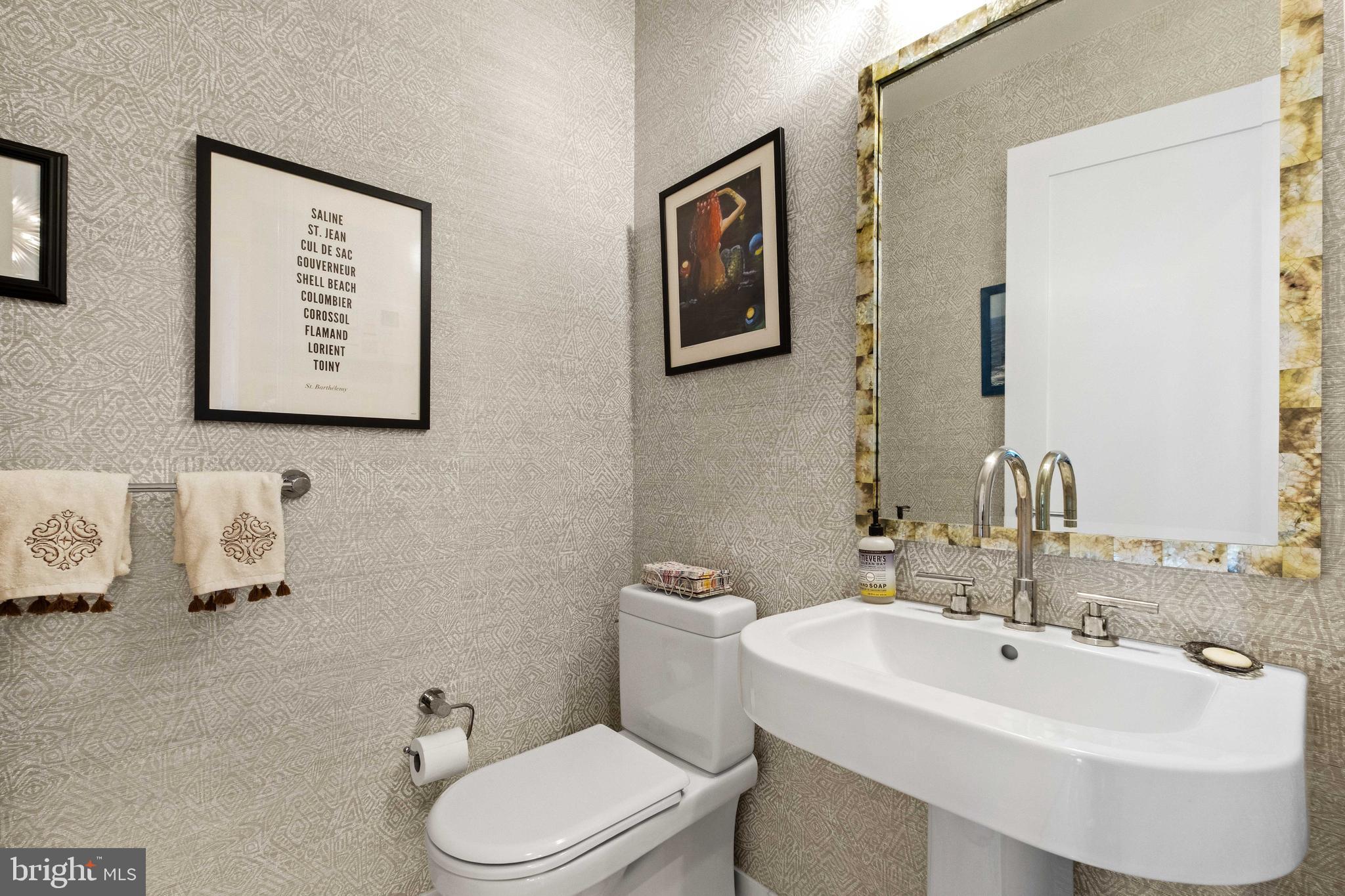 CENTER CITY - Residential