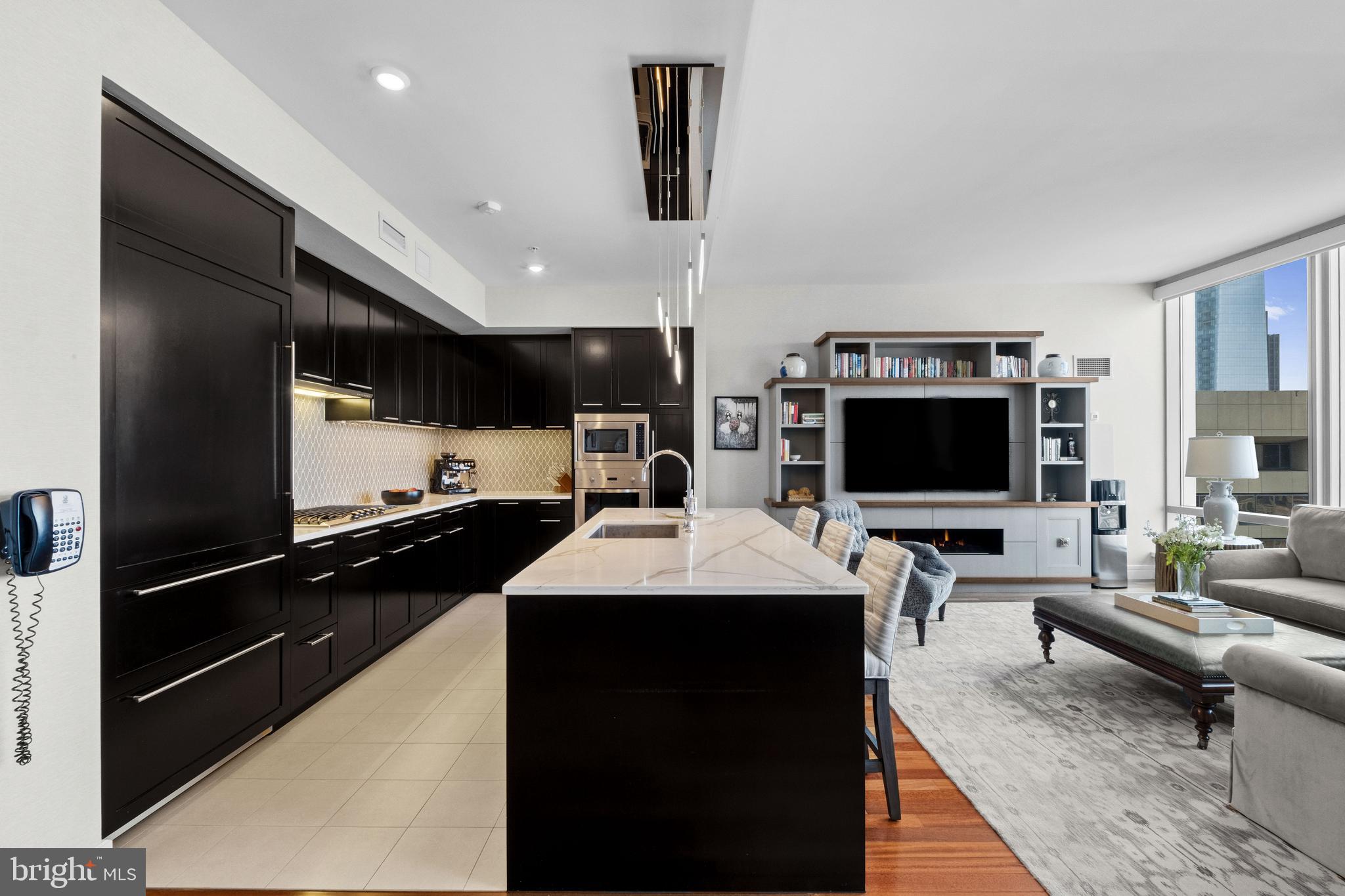 CENTER CITY - Residential