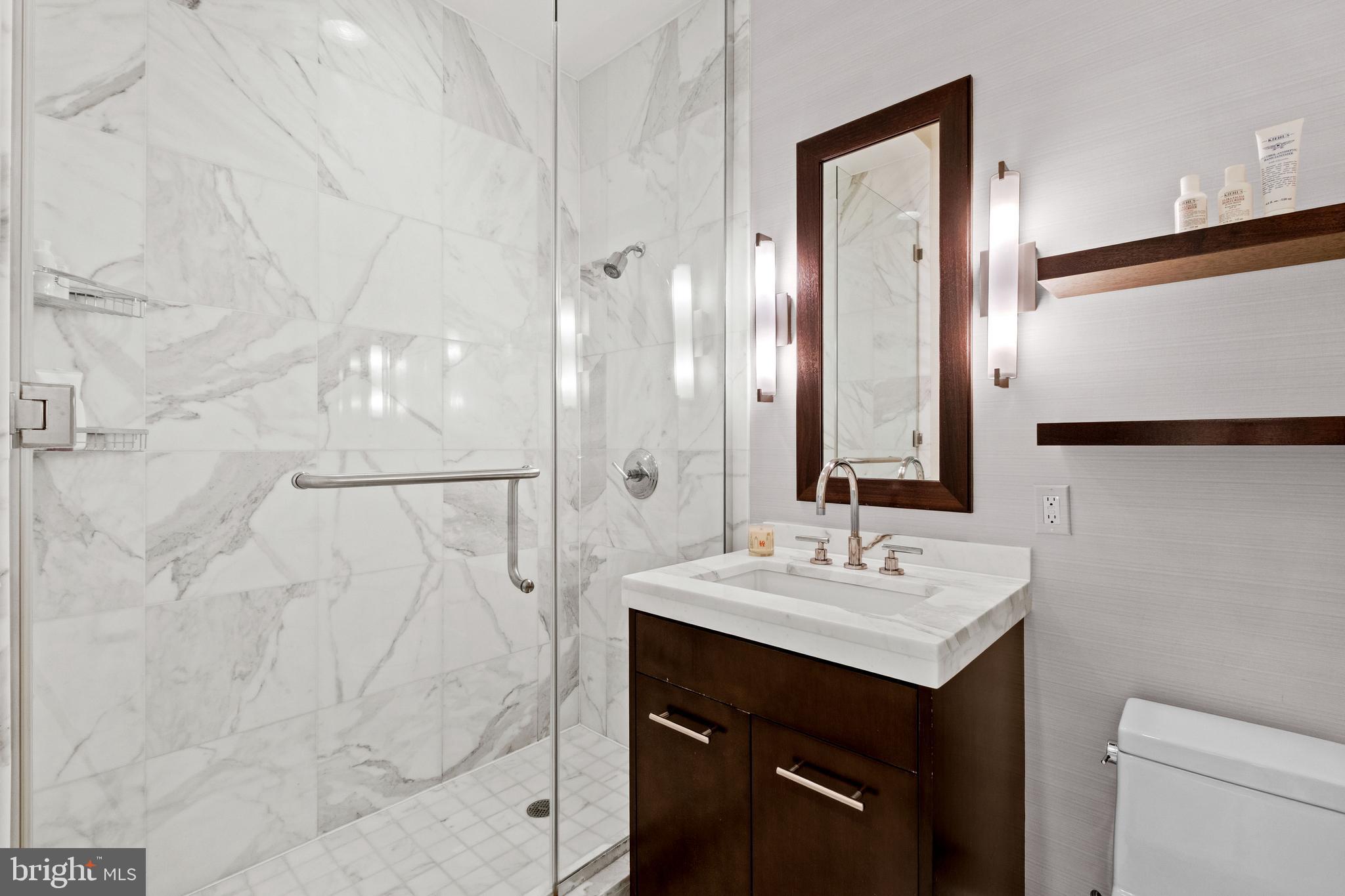 CENTER CITY - Residential