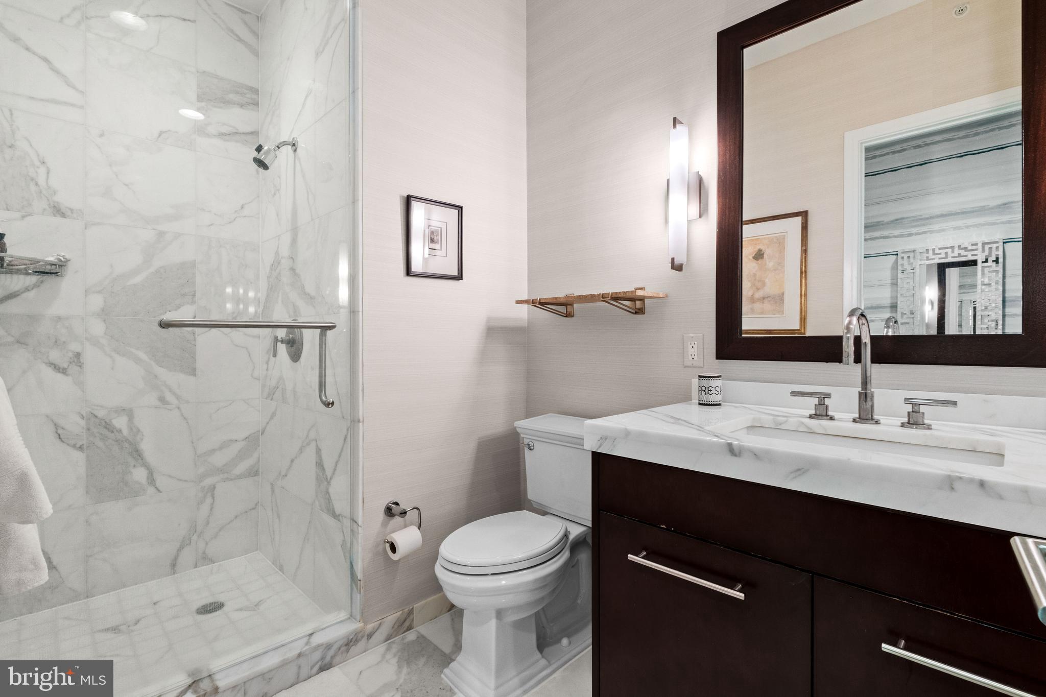 CENTER CITY - Residential