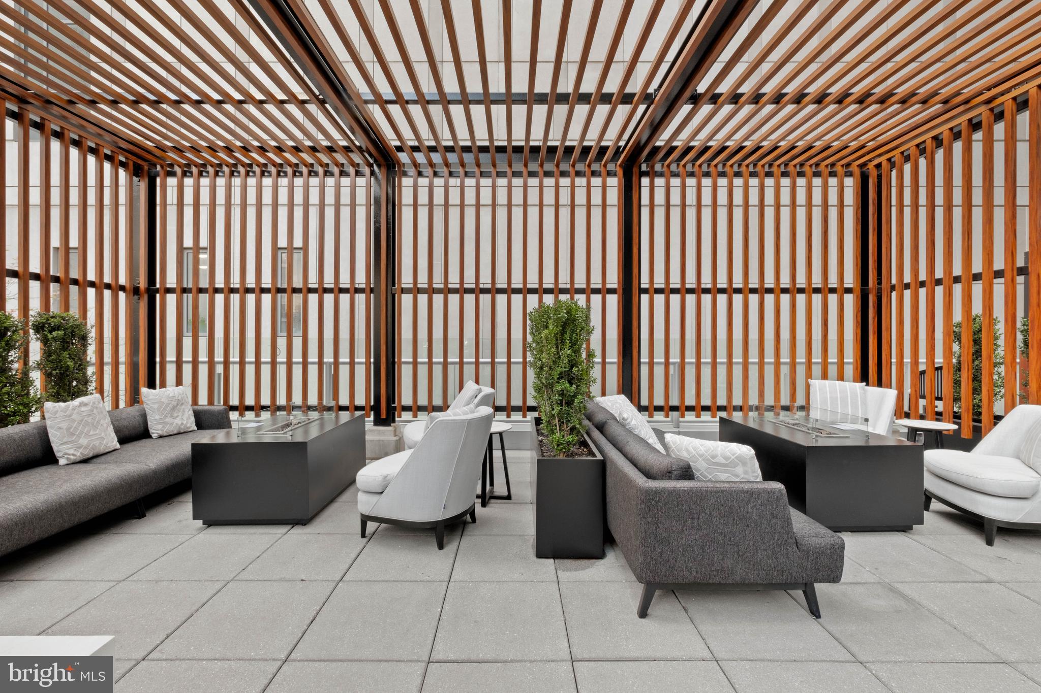 CENTER CITY - Residential