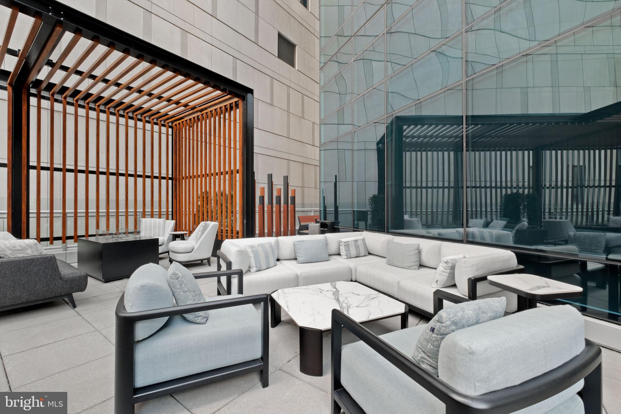 CENTER CITY - Residential