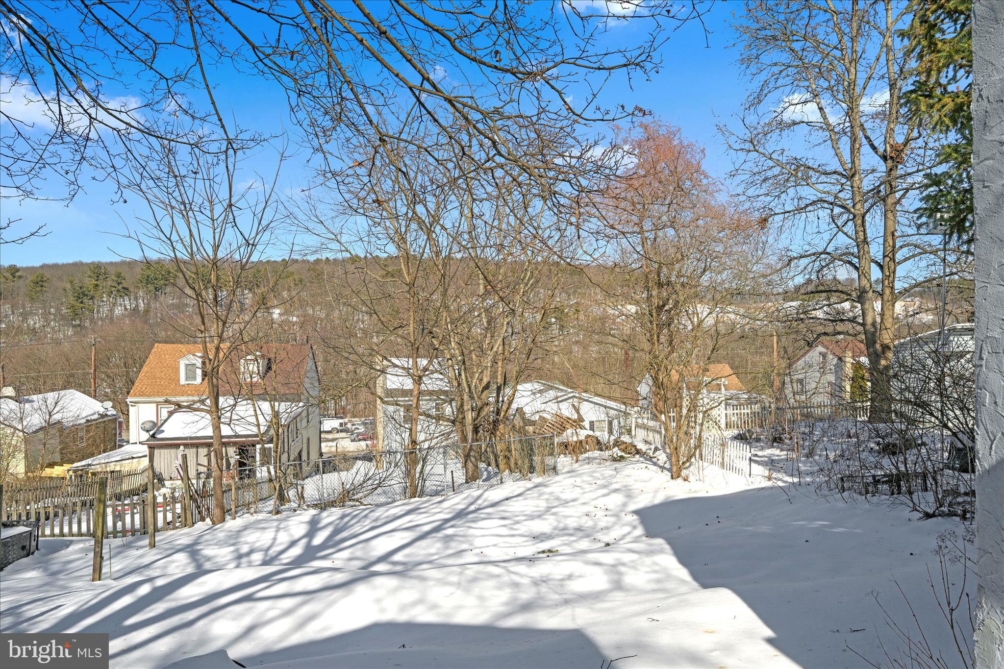 PALO ALTO - Residential