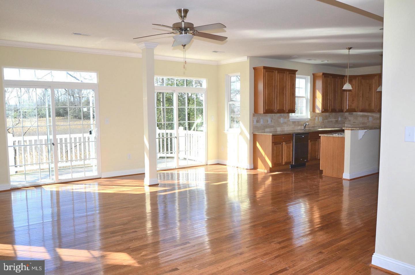 SNUG HARBOR - Residential