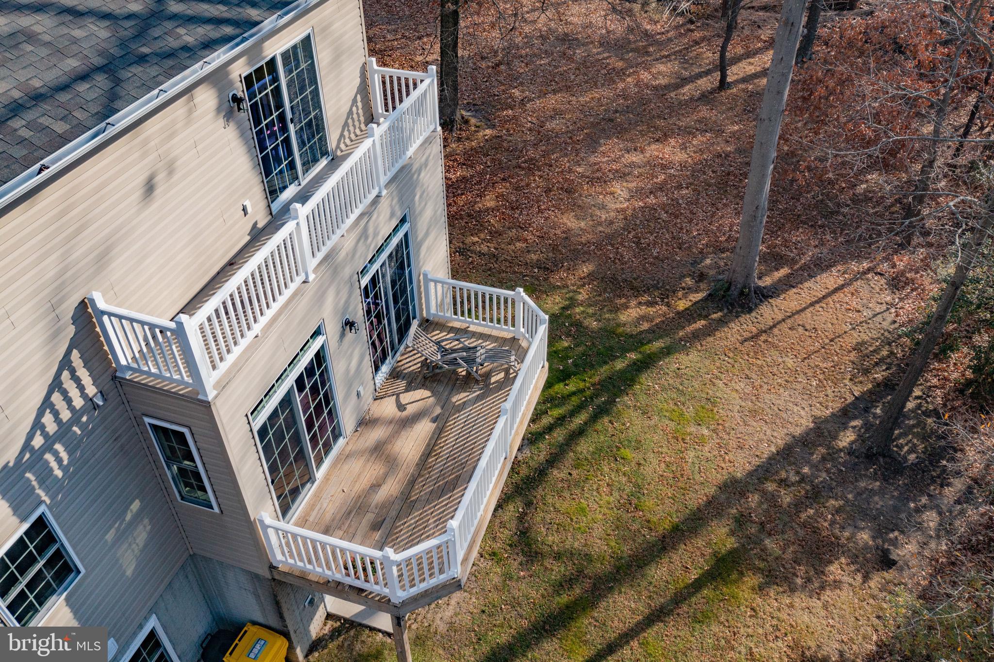 SNUG HARBOR - Residential