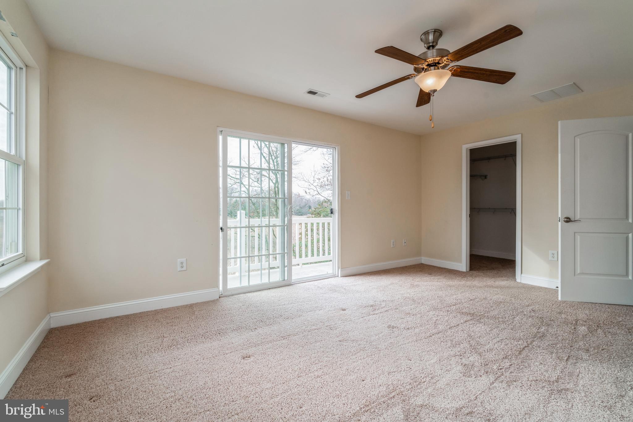 SNUG HARBOR - Residential