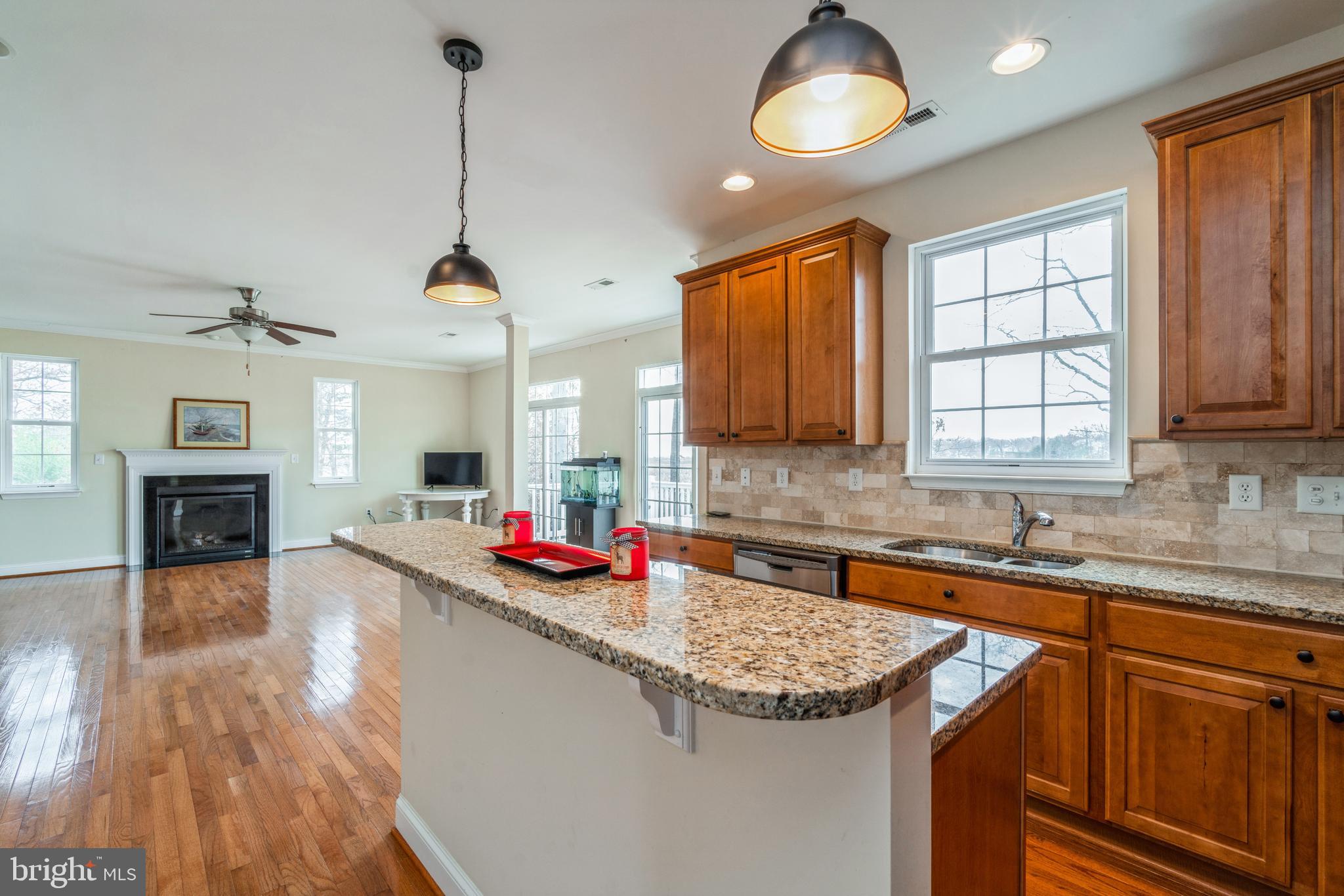 SNUG HARBOR - Residential