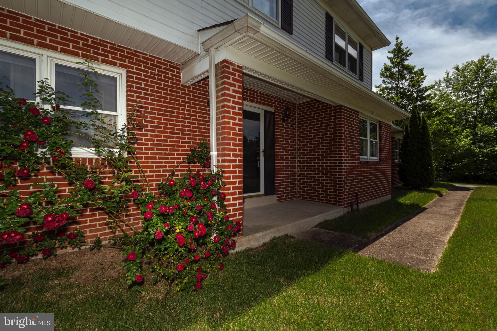 GREAT OAK FARMS - Residential