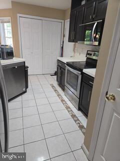 LANCASTER GATE - Residential Lease