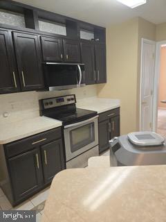 LANCASTER GATE - Residential Lease