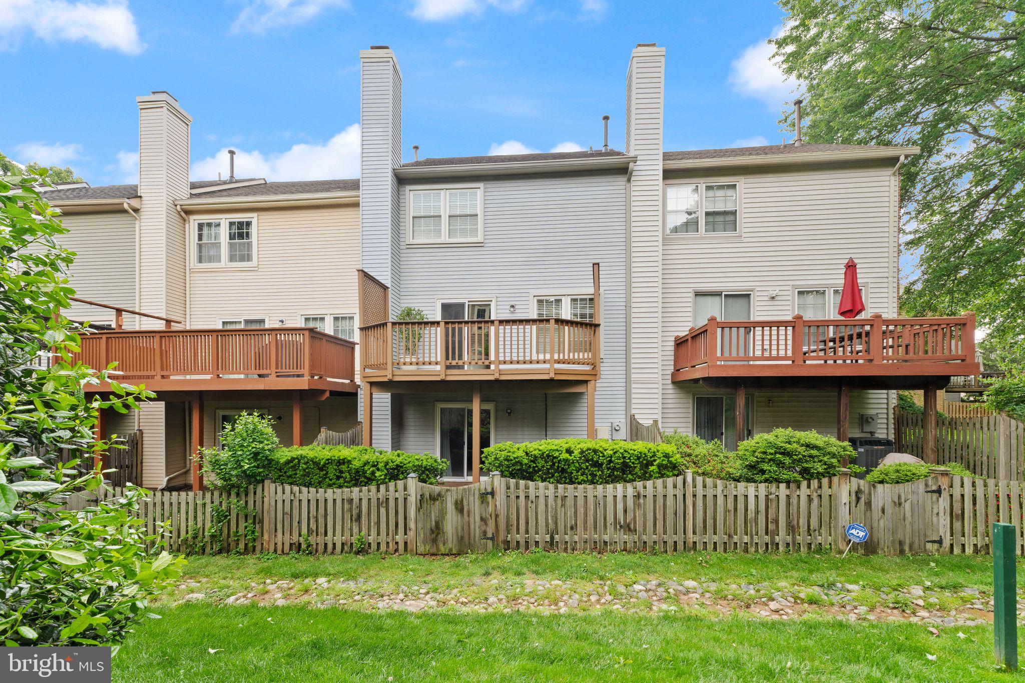 PENDERBROOK - Residential