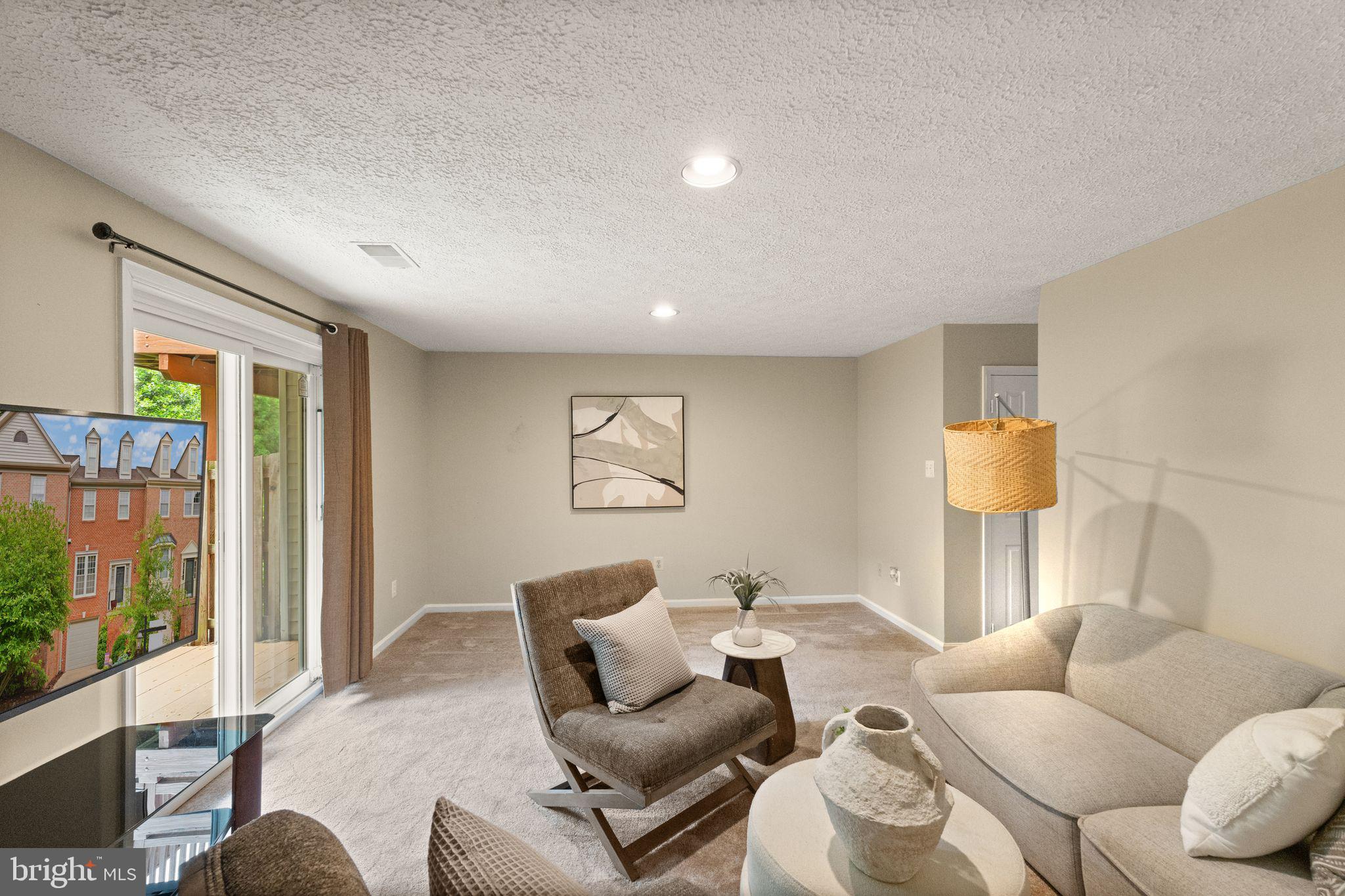 PENDERBROOK - Residential