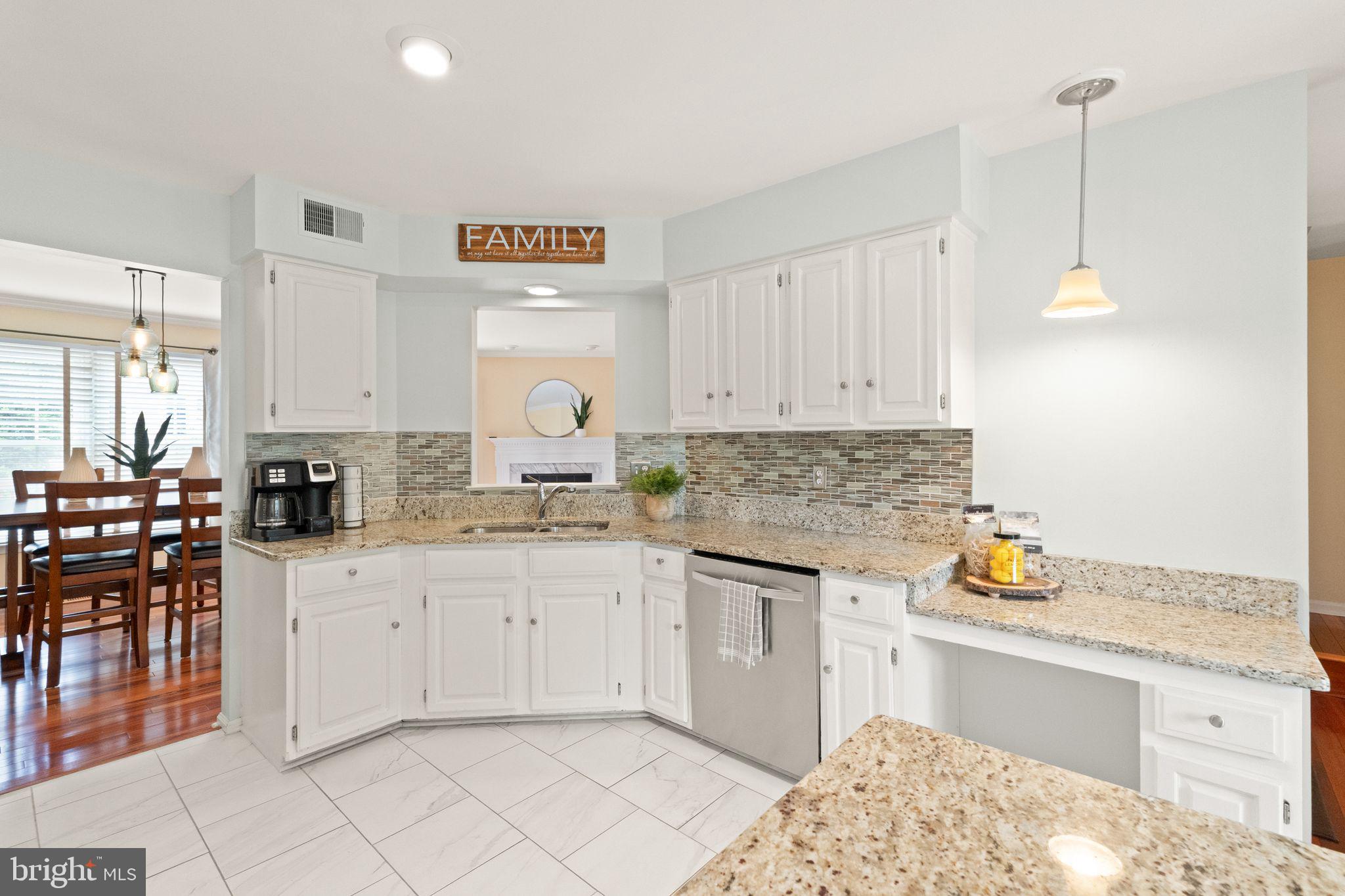 PENDERBROOK - Residential