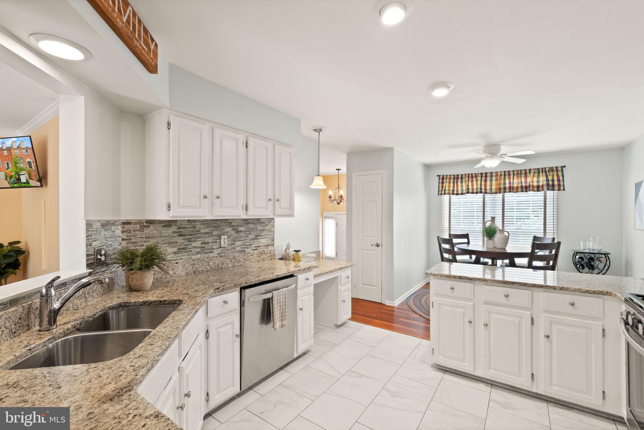 PENDERBROOK - Residential