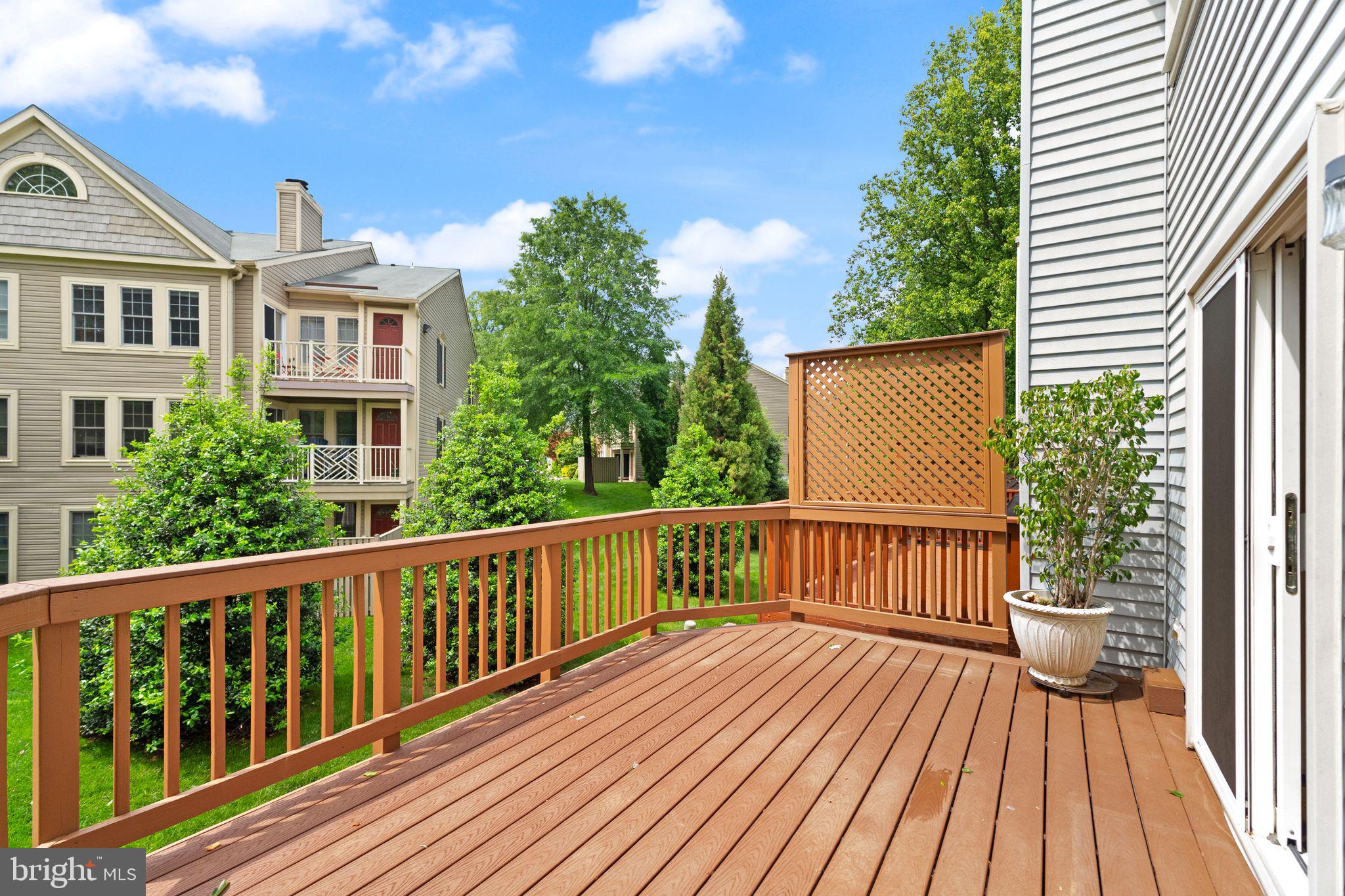 PENDERBROOK - Residential