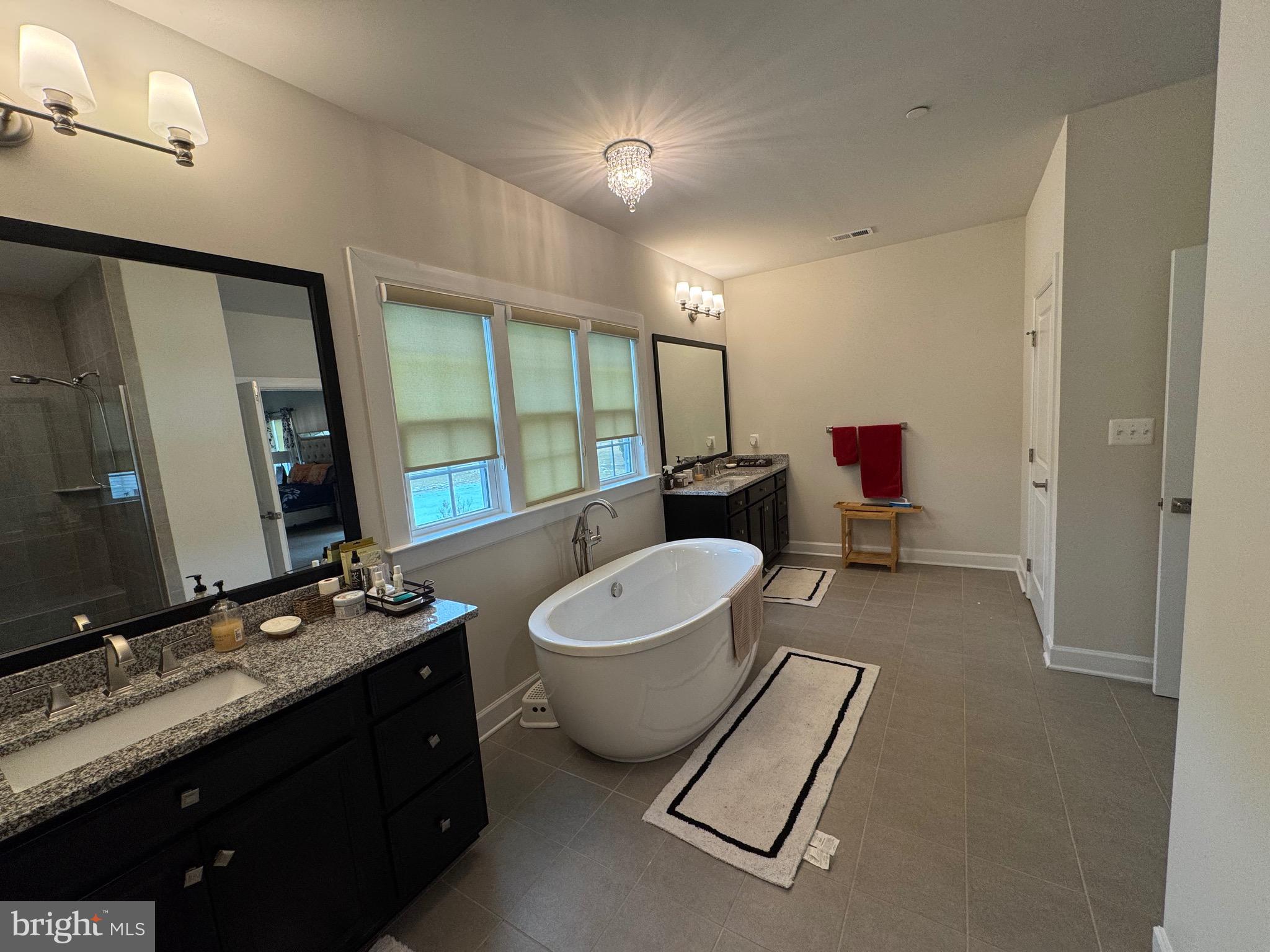 OAK CREEK CLUB - Residential