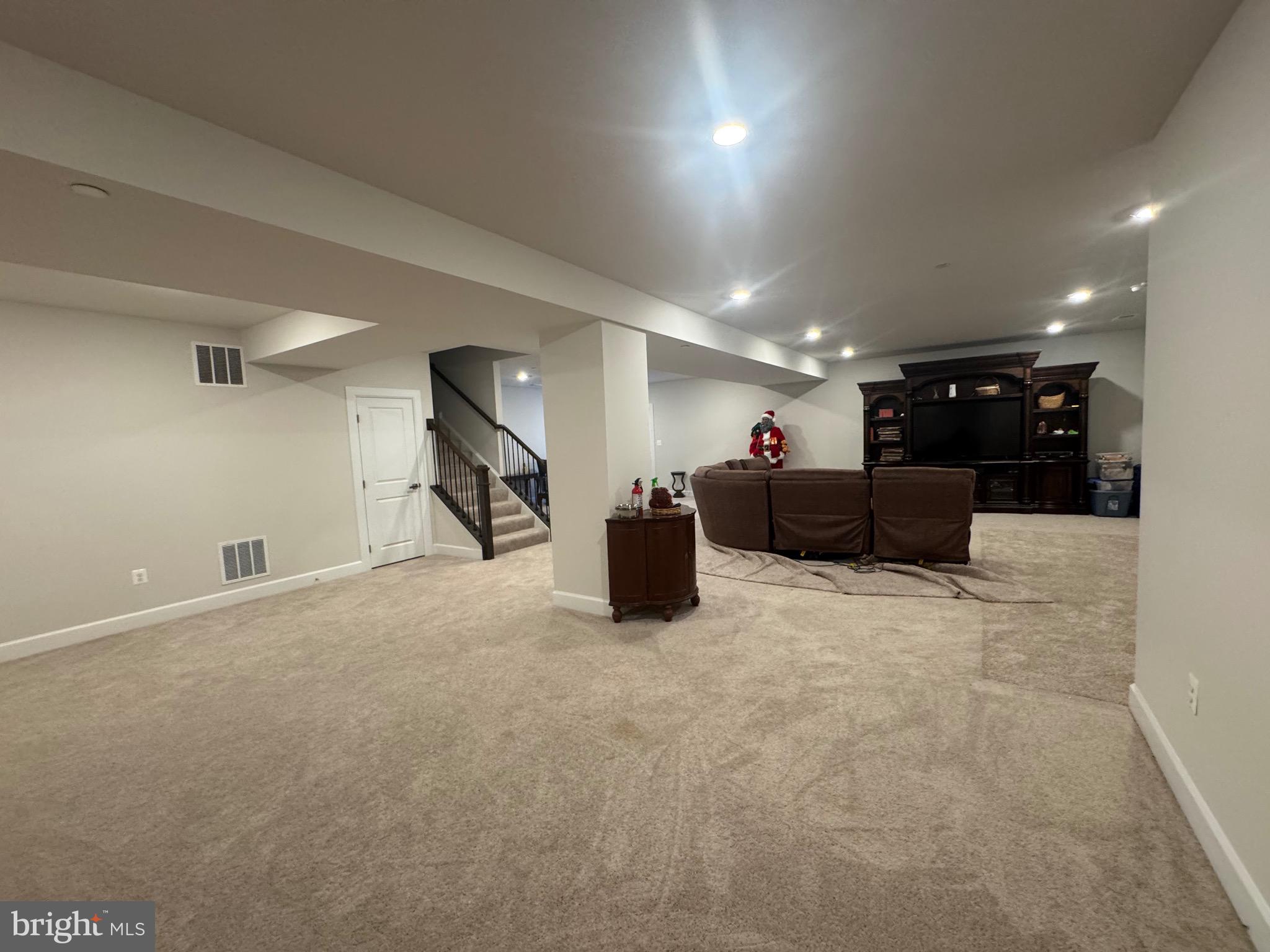 OAK CREEK CLUB - Residential