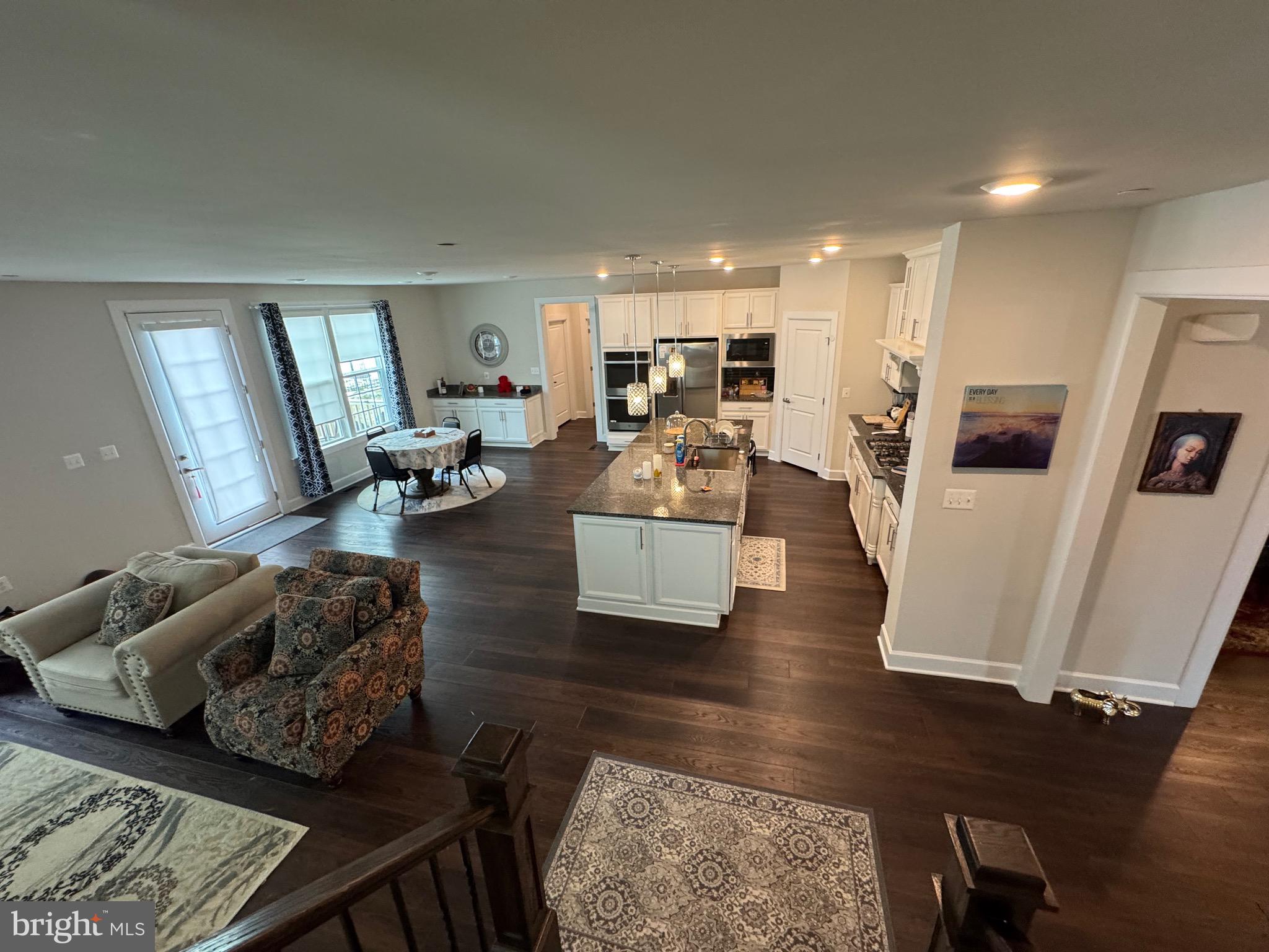 OAK CREEK CLUB - Residential