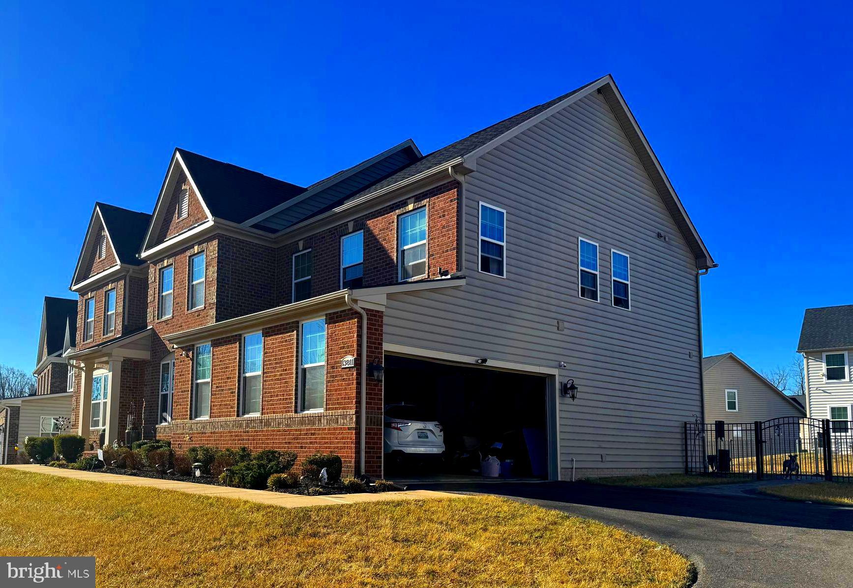 OAK CREEK CLUB - Residential