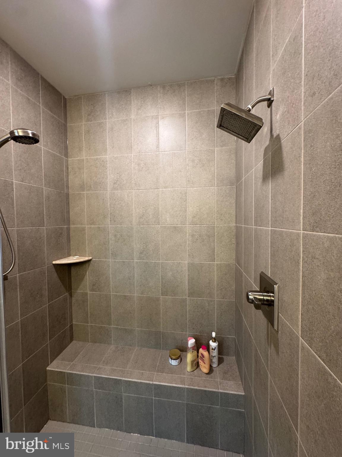 OAK CREEK CLUB - Residential