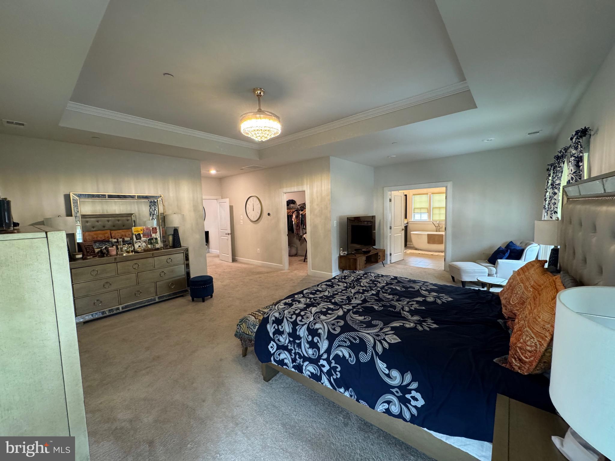 OAK CREEK CLUB - Residential