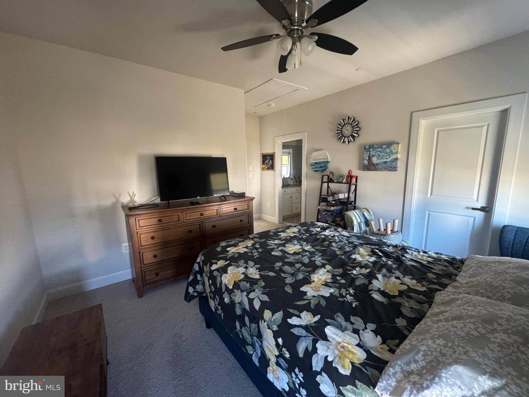 OAK CREEK CLUB - Residential