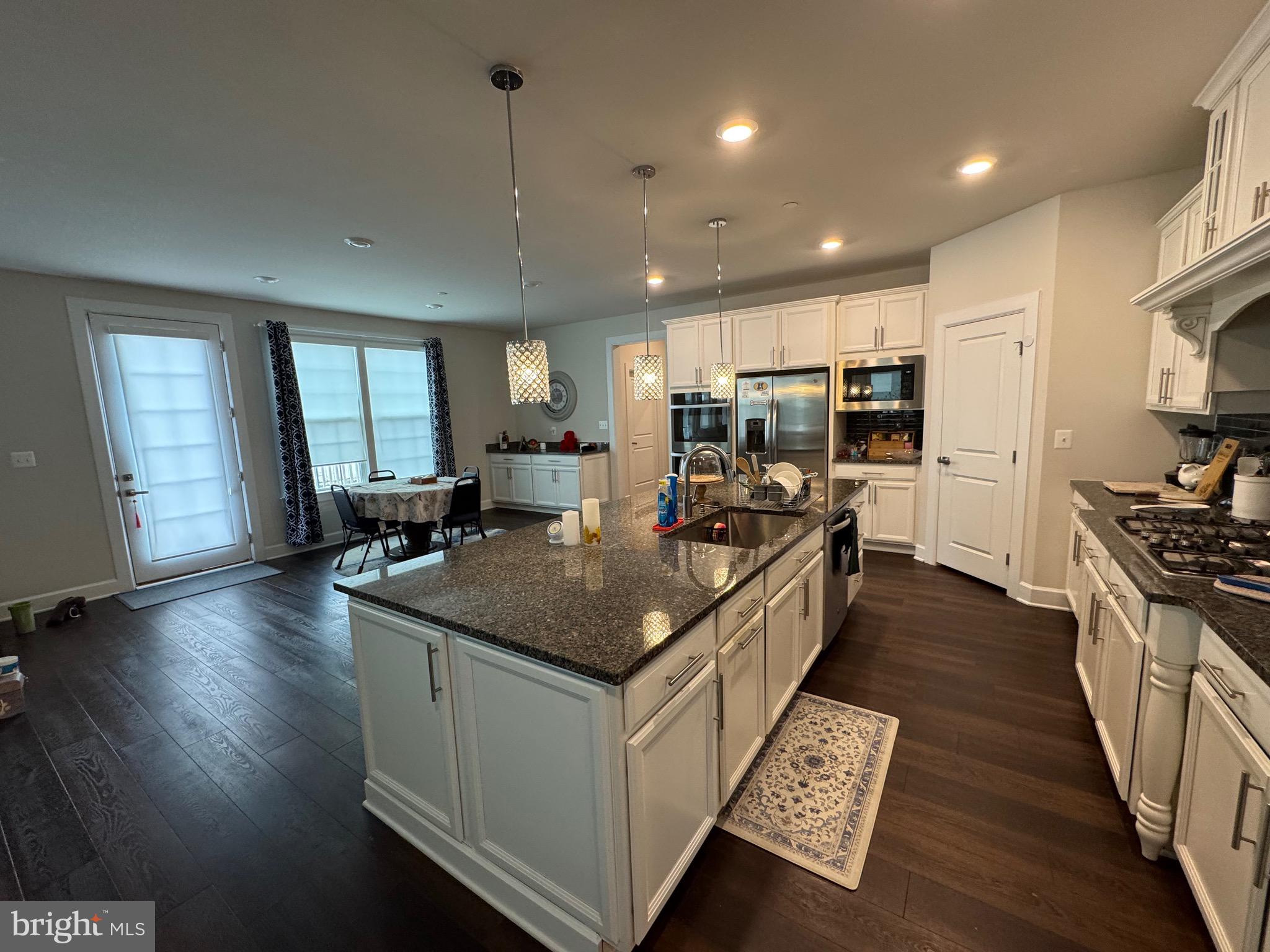 OAK CREEK CLUB - Residential