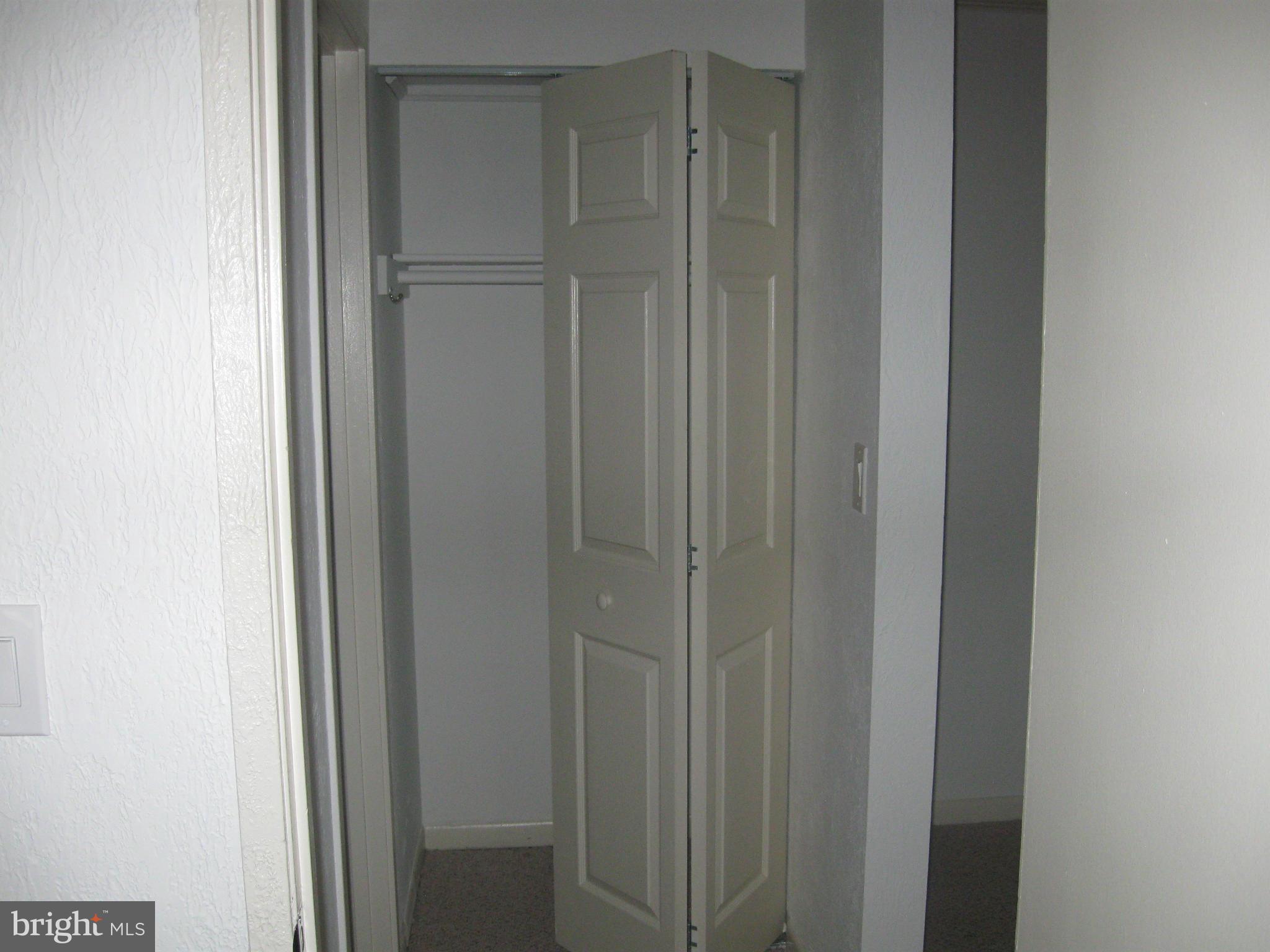 VOM VILLAGE CENTER - Residential Lease