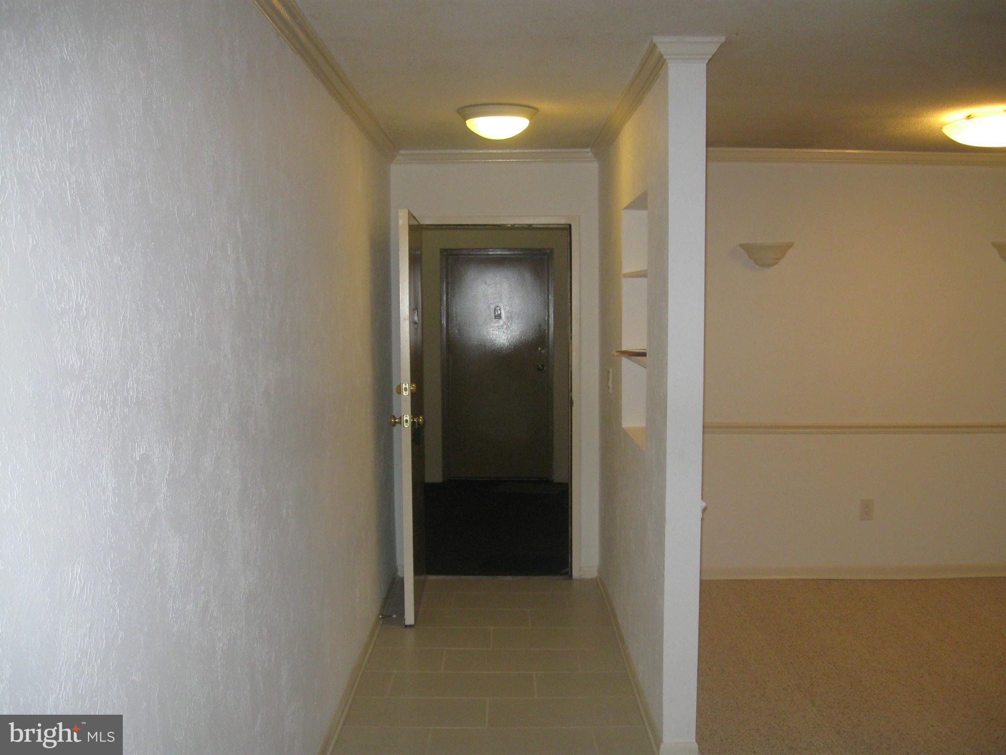 VOM VILLAGE CENTER - Residential Lease