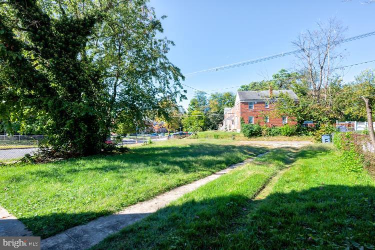 RAMBLEWOOD - Residential