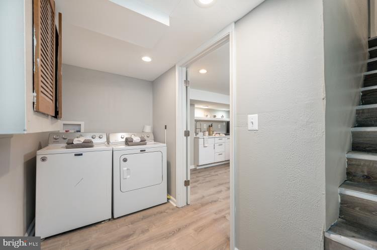 RAMBLEWOOD - Residential