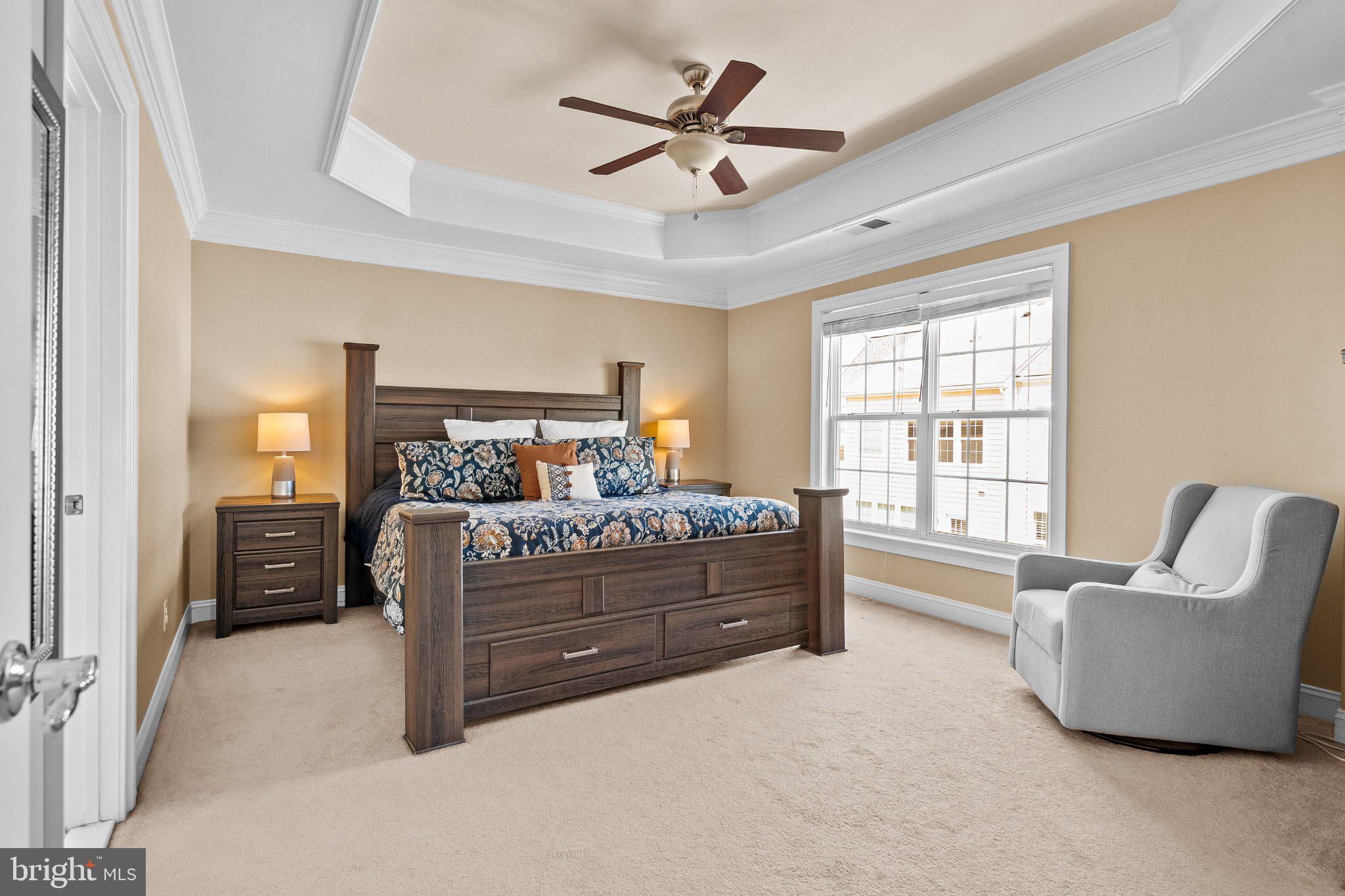 EAST GATE - Residential