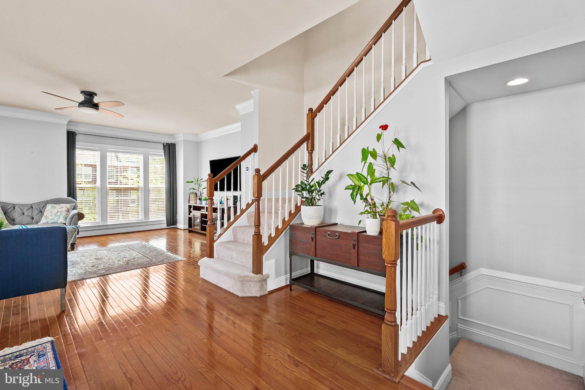 EAST GATE - Residential