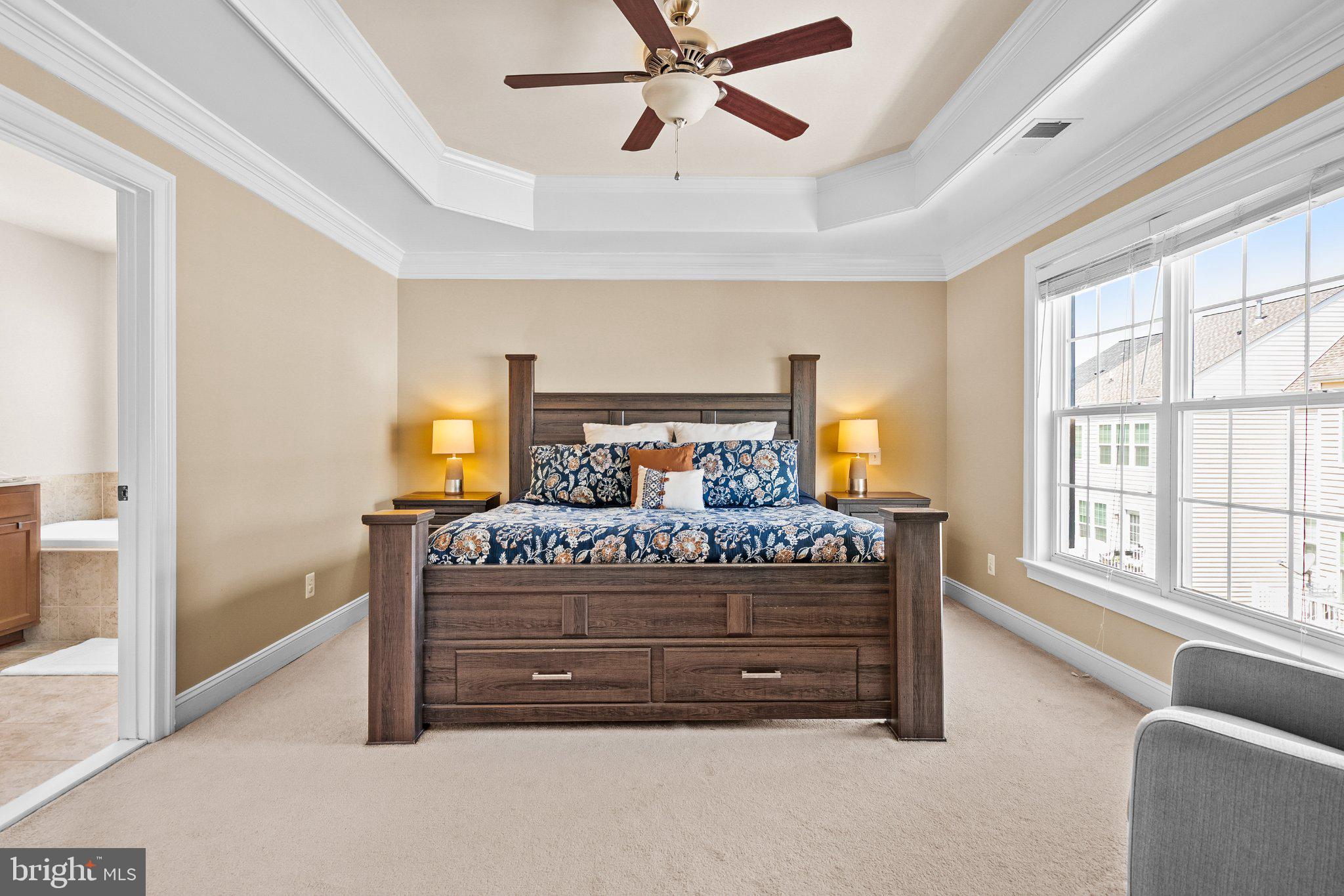 EAST GATE - Residential