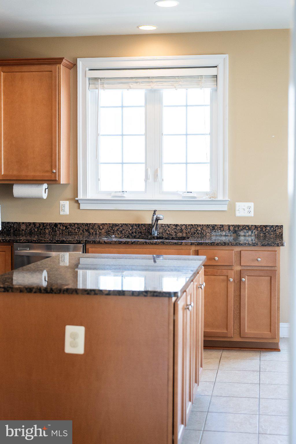 EAST GATE - Residential