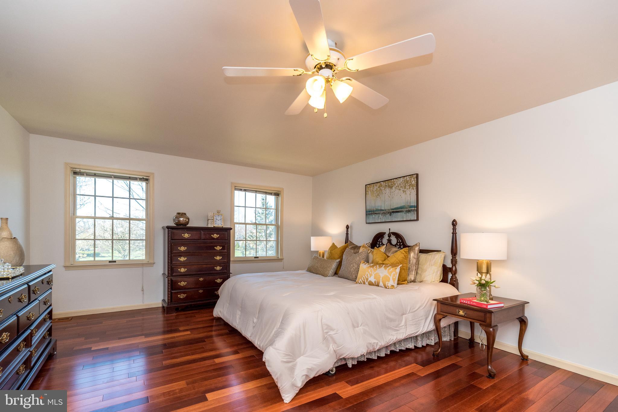 HOLLY HILL - Residential