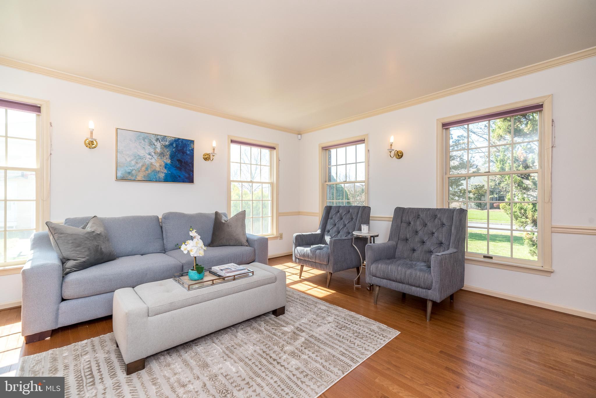 HOLLY HILL - Residential