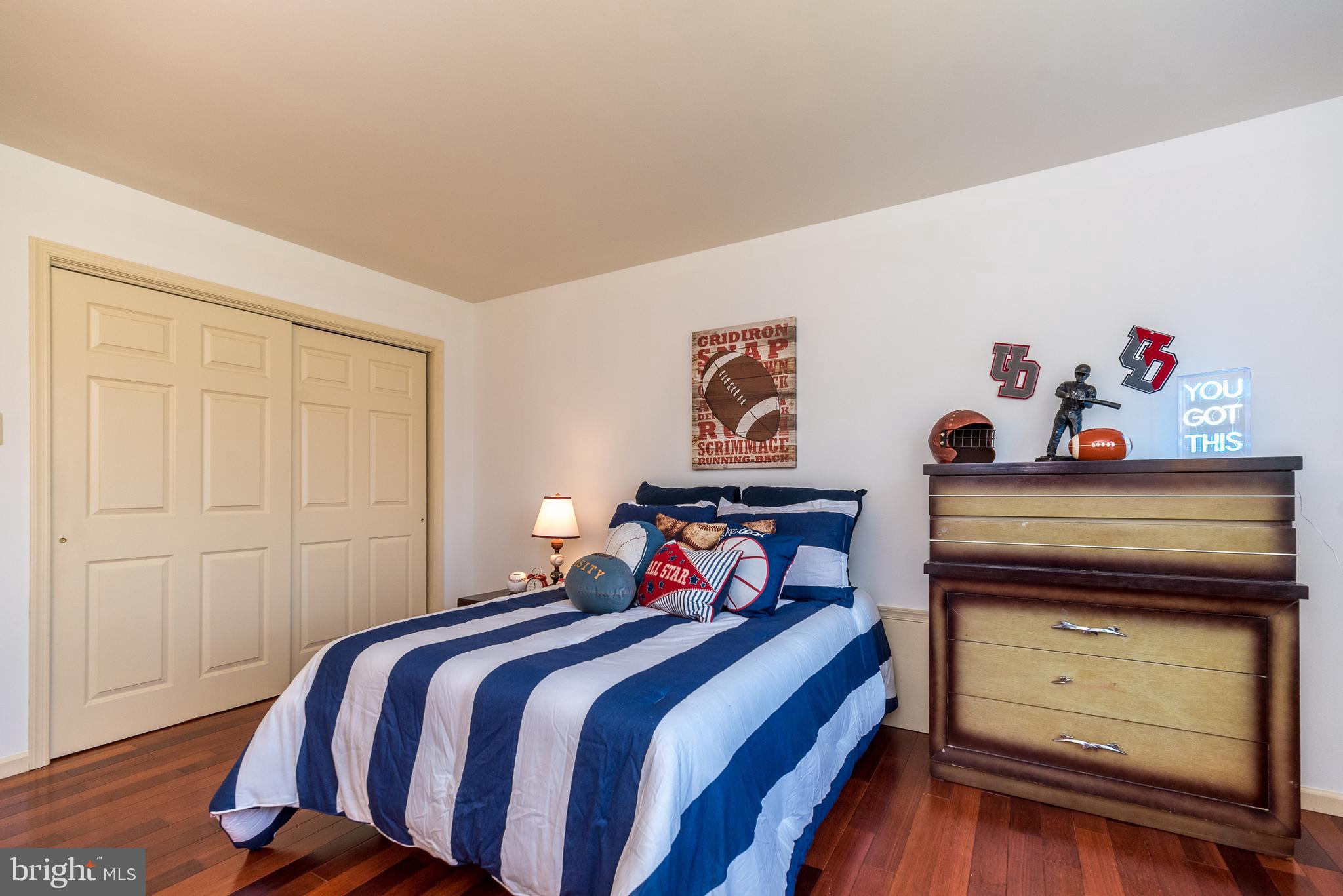 HOLLY HILL - Residential